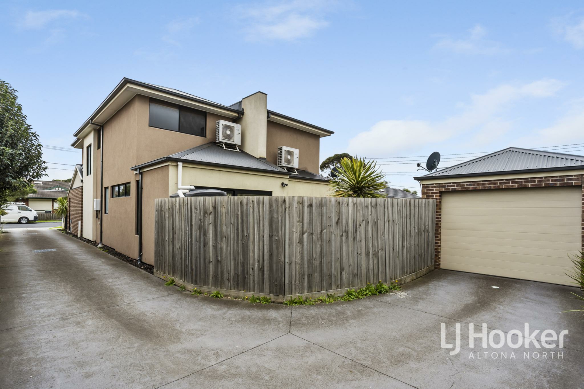 2/1 Edward Avenue, ALTONA NORTH