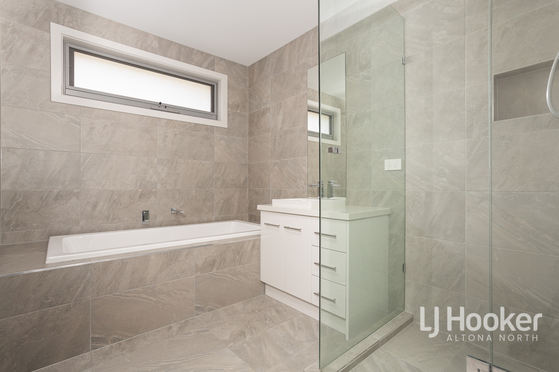 1/20 Steele Street, NEWPORT