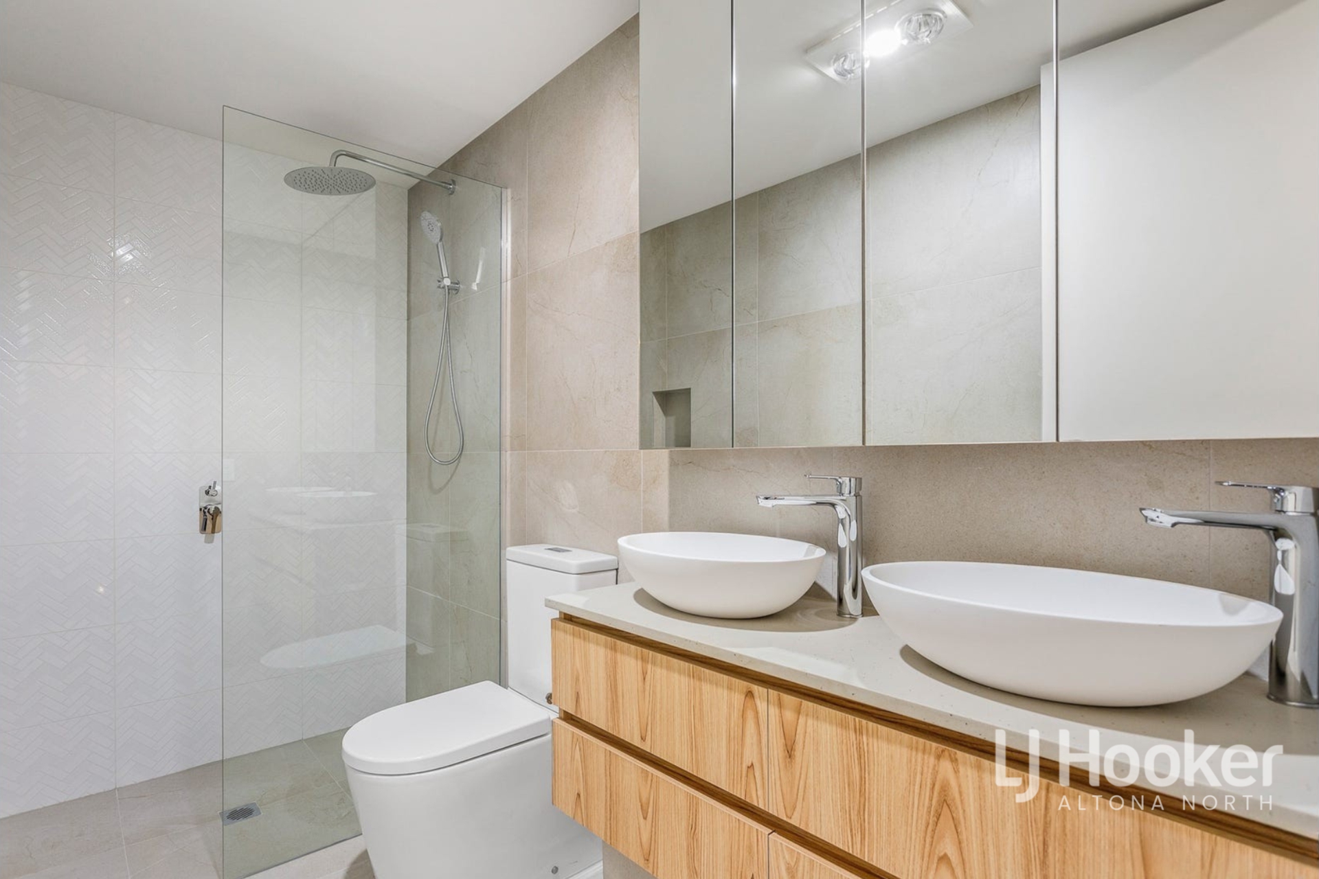 17 Piccolo Circuit, WILLIAMSTOWN NORTH