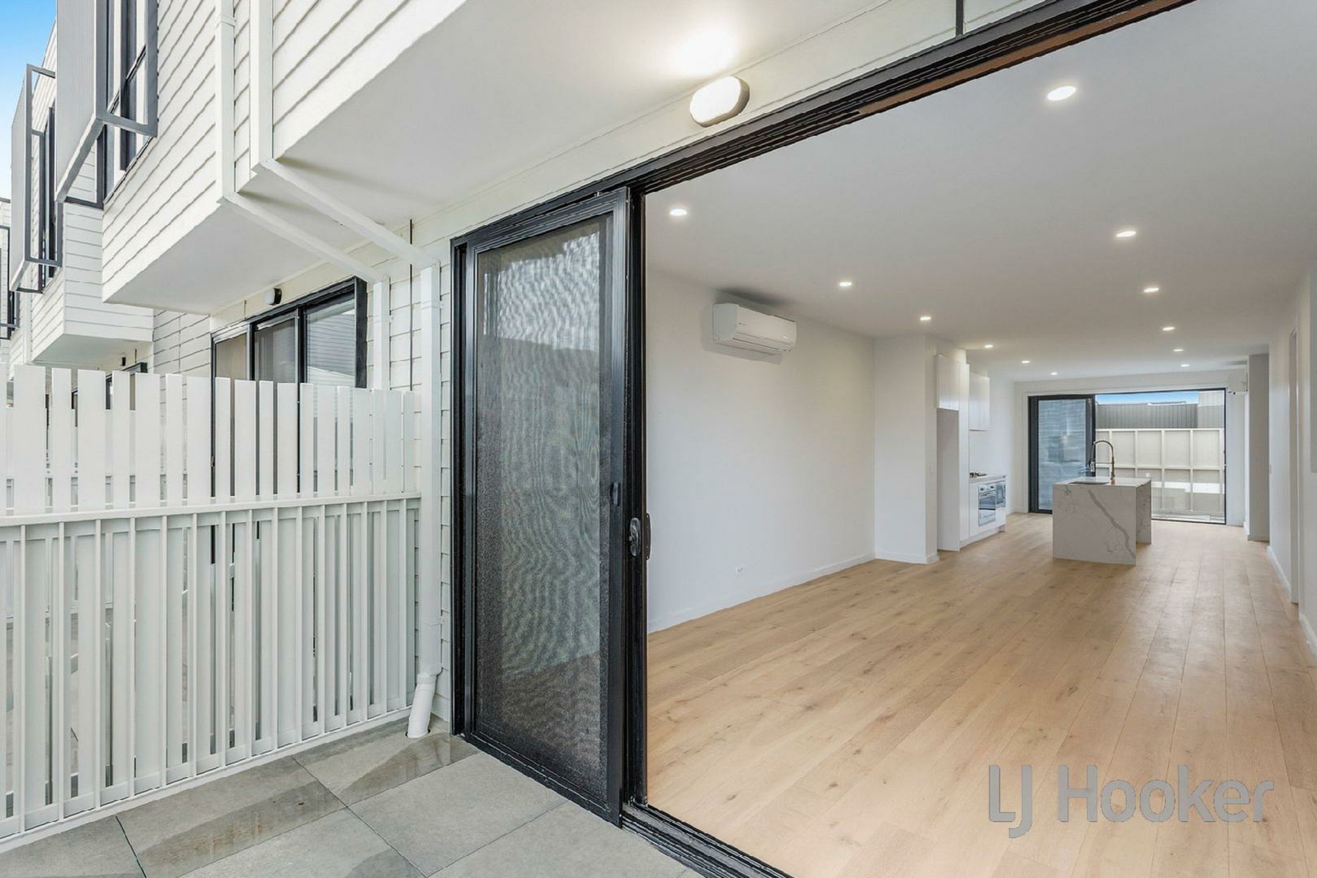 17 Piccolo Circuit, WILLIAMSTOWN NORTH