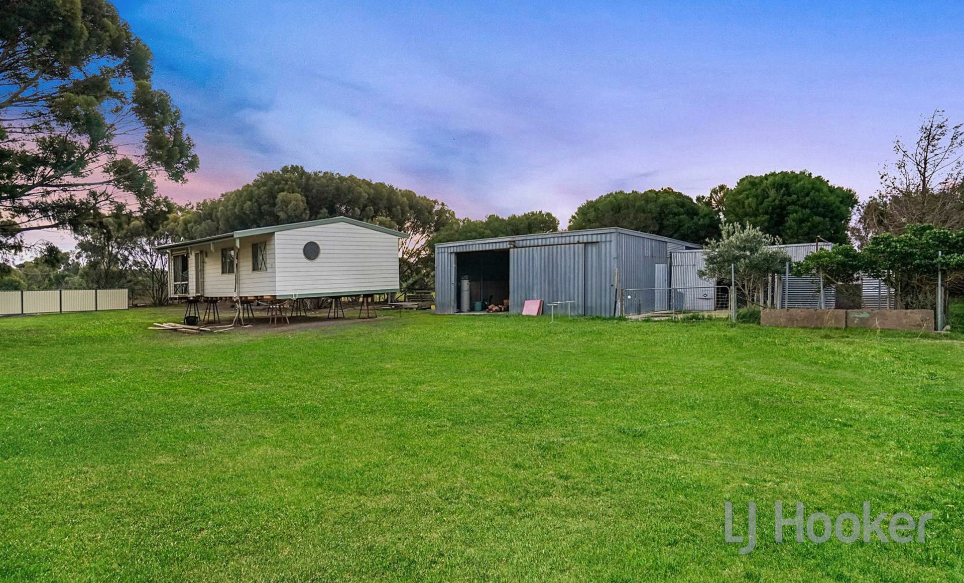30 Orlando Grove, AVALON