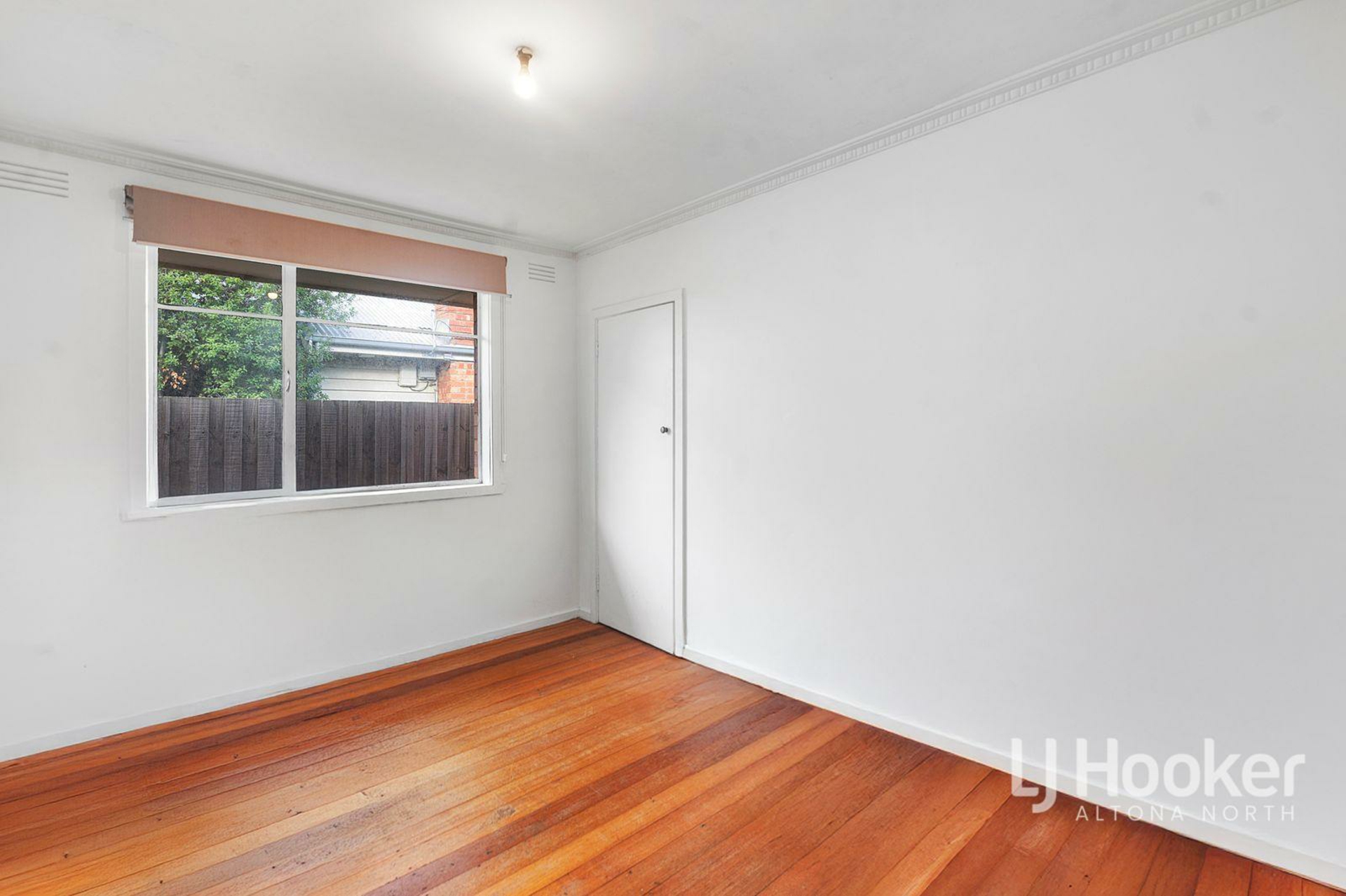 9 Linnet Street, ALTONA