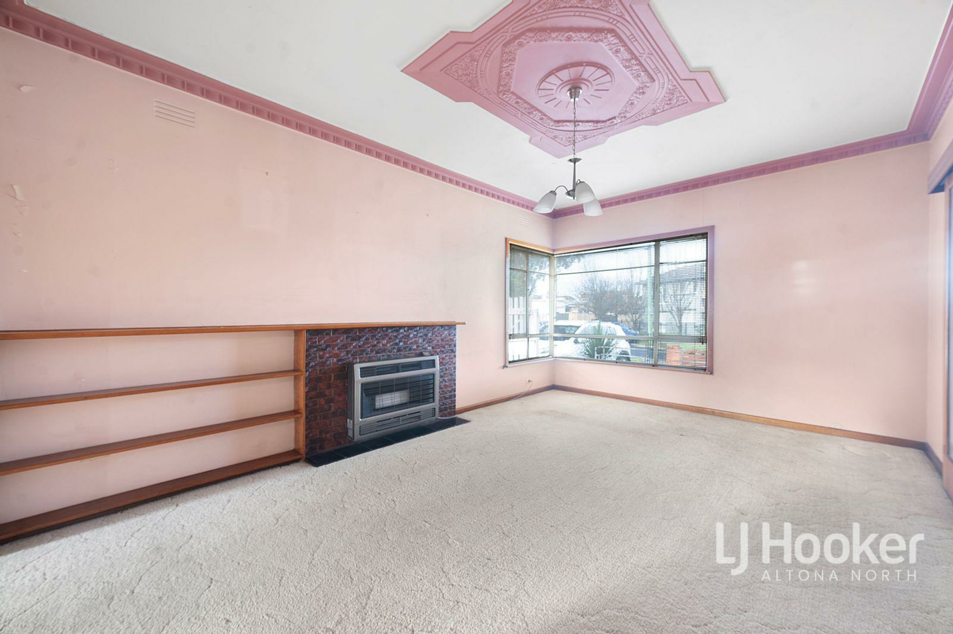 10 Stapley Crescent, ALTONA NORTH