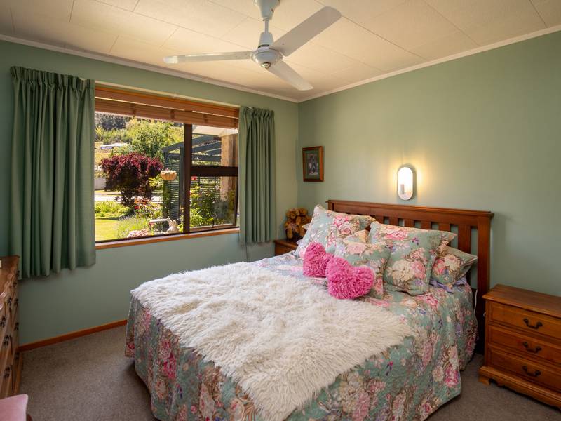 77 Hazlett Street, CLYDE