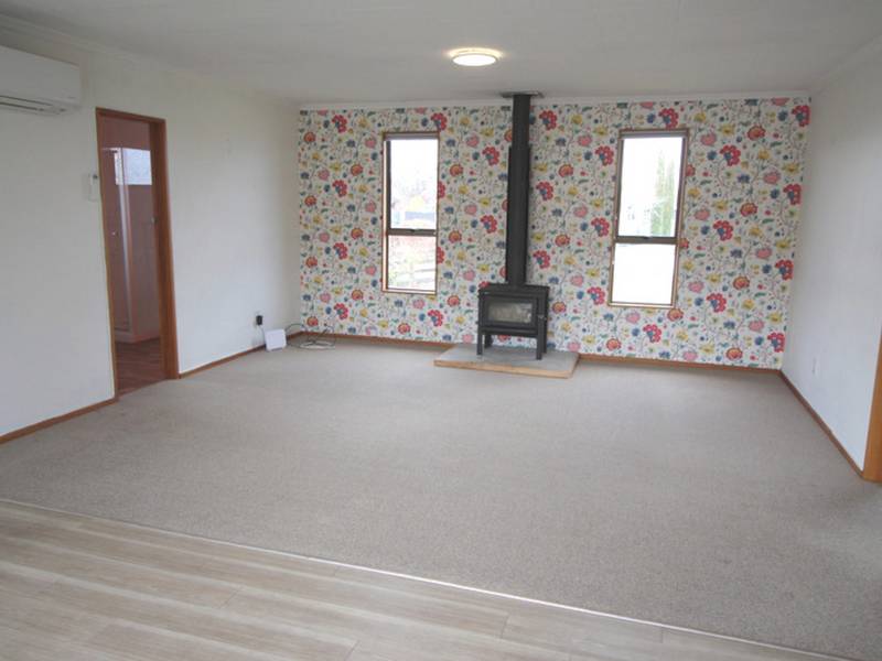 12 Waldron Place, CLYDE