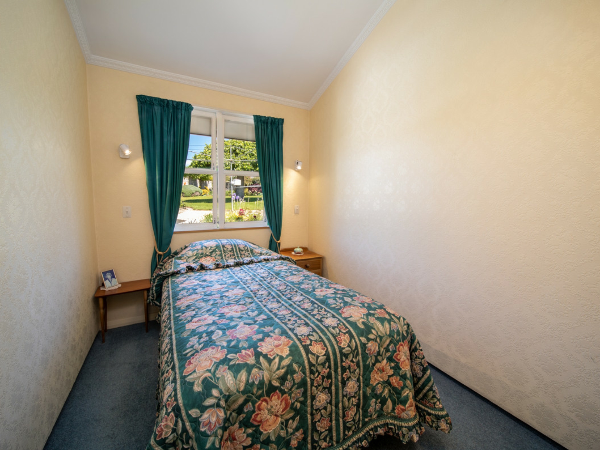 10-12 Old Bridge Road, ALEXANDRA