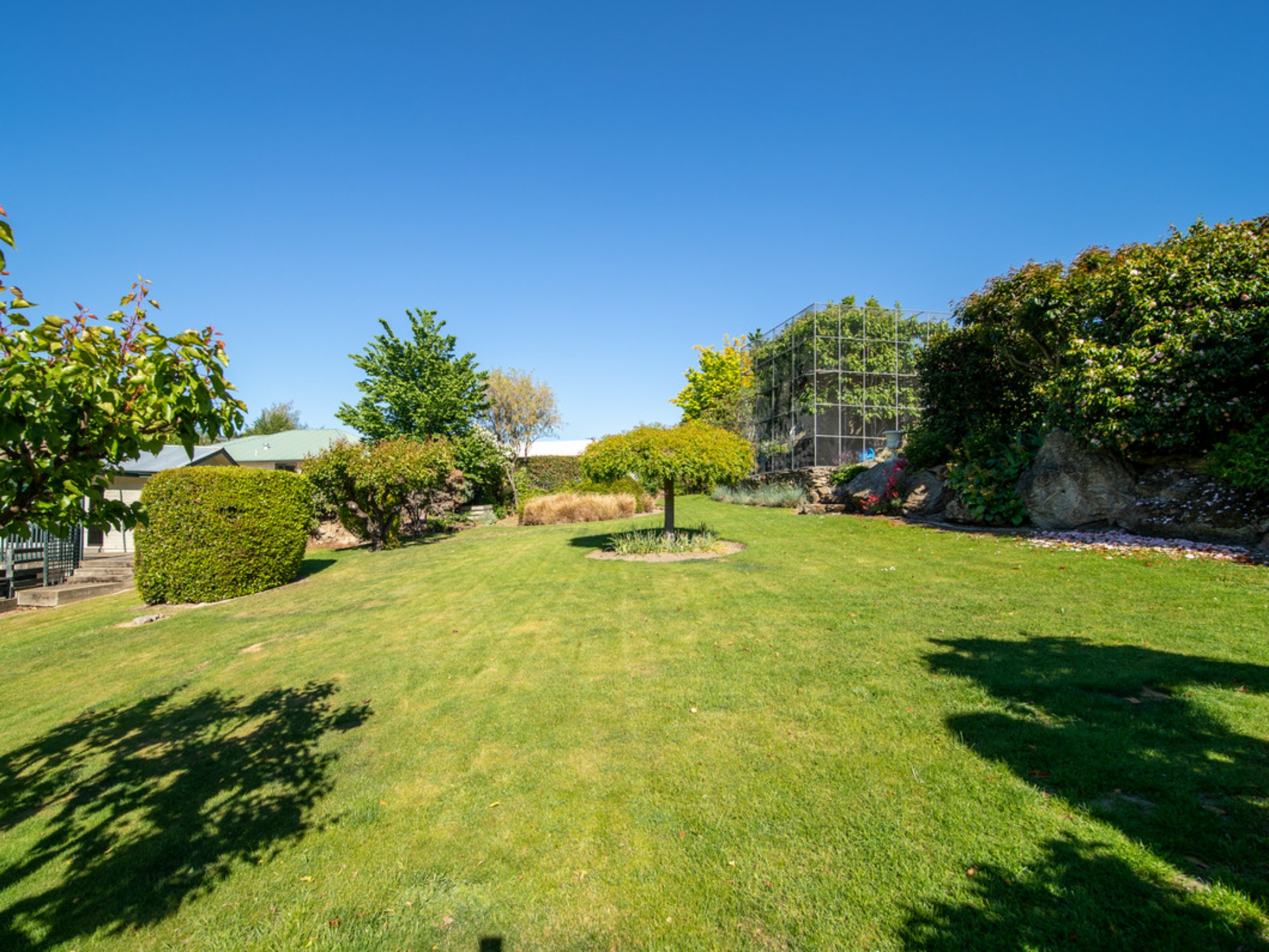 10-12 Old Bridge Road, ALEXANDRA