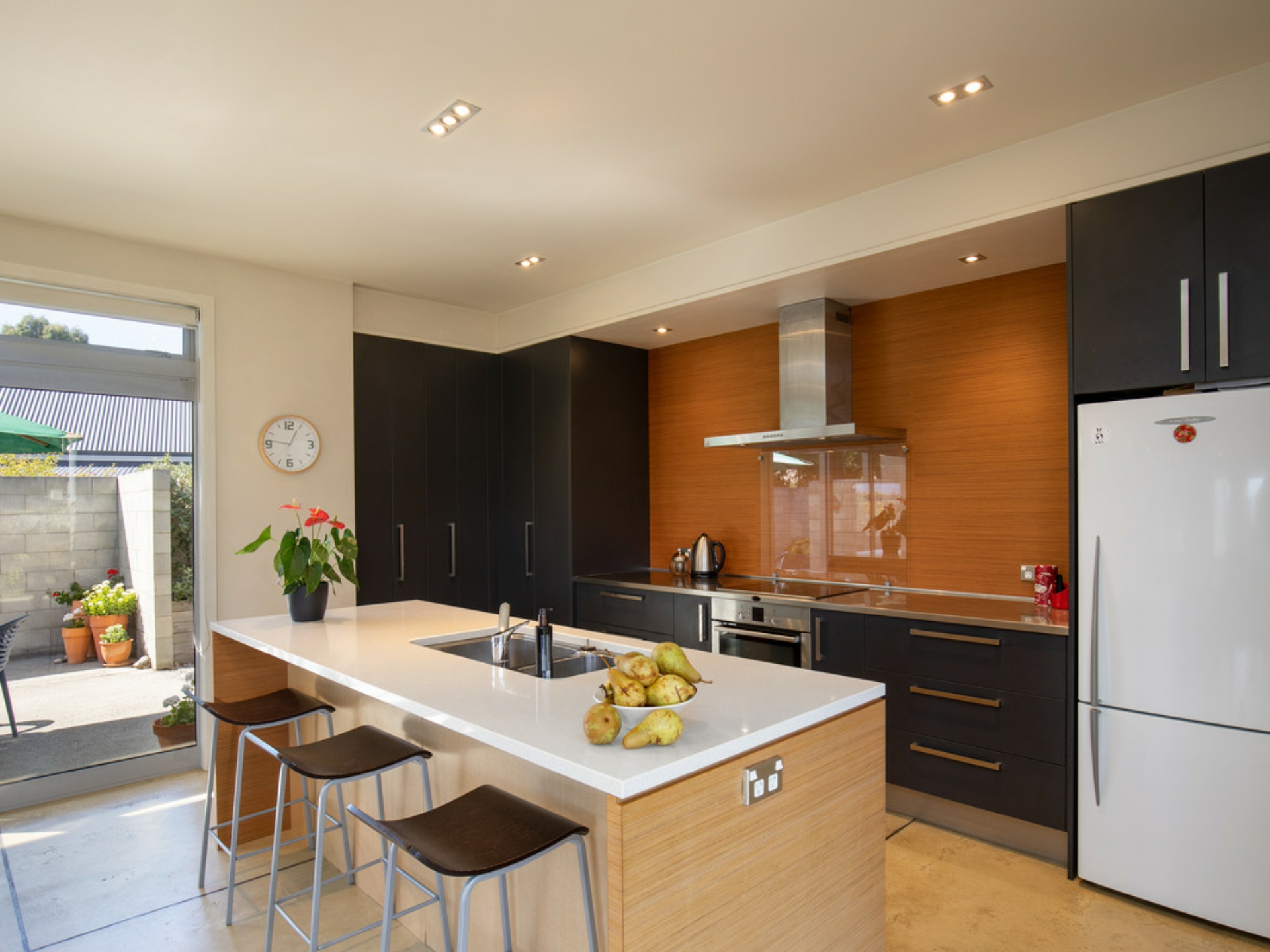 10 Lanes Road, ALEXANDRA