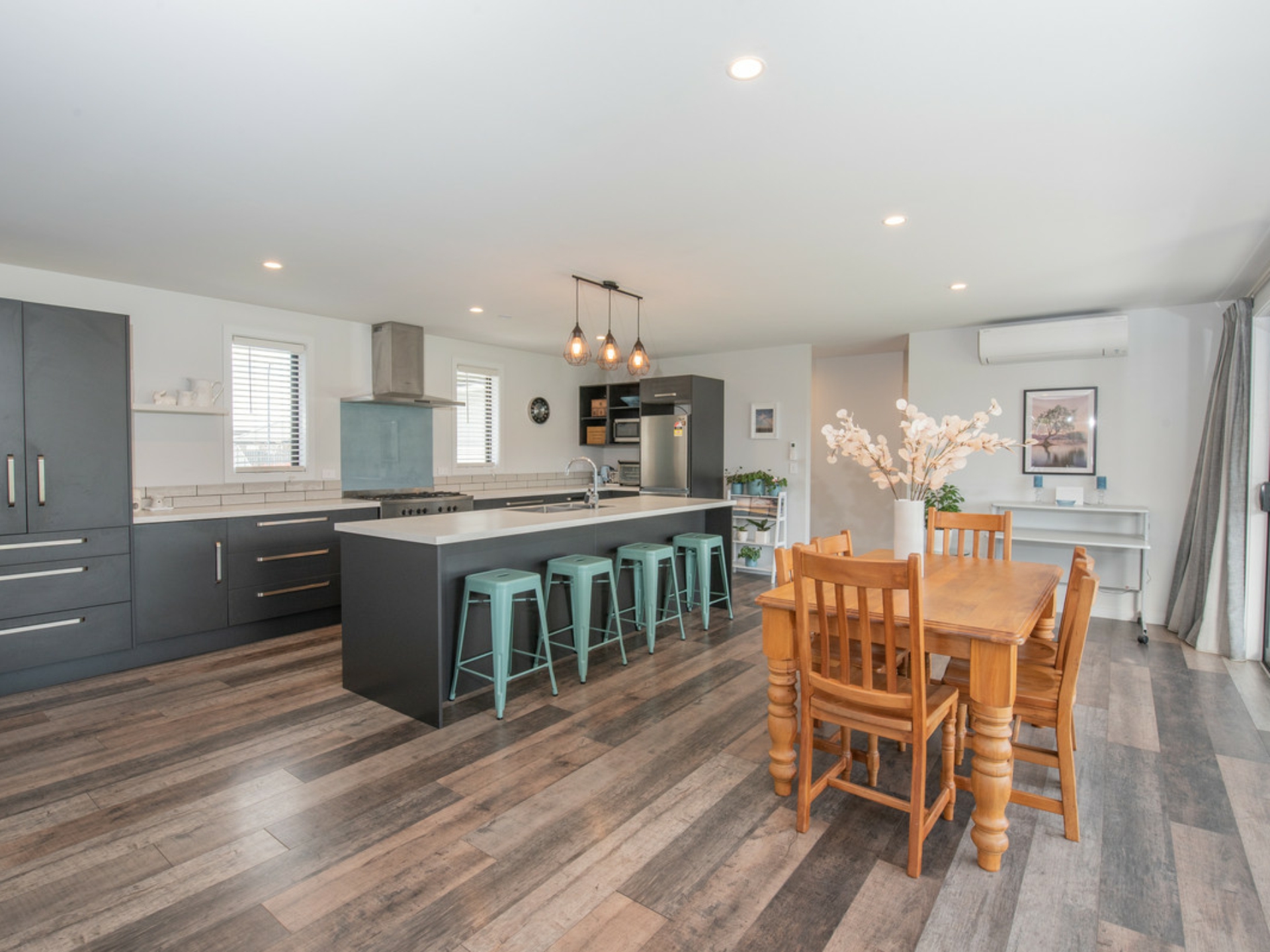 3 Willoughby Place Clyde Property Details LJ Hooker