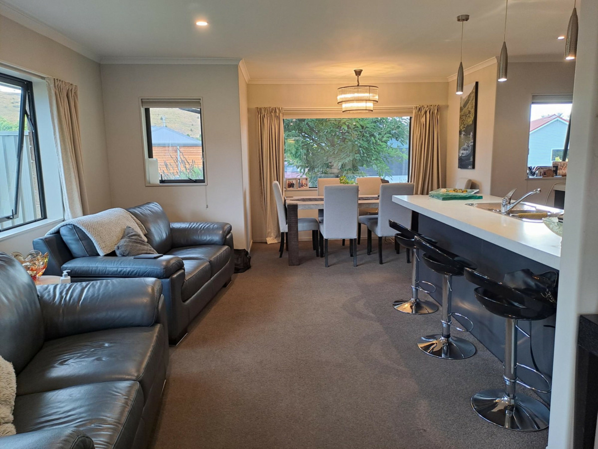 6 Elizabeth Place, CLYDE