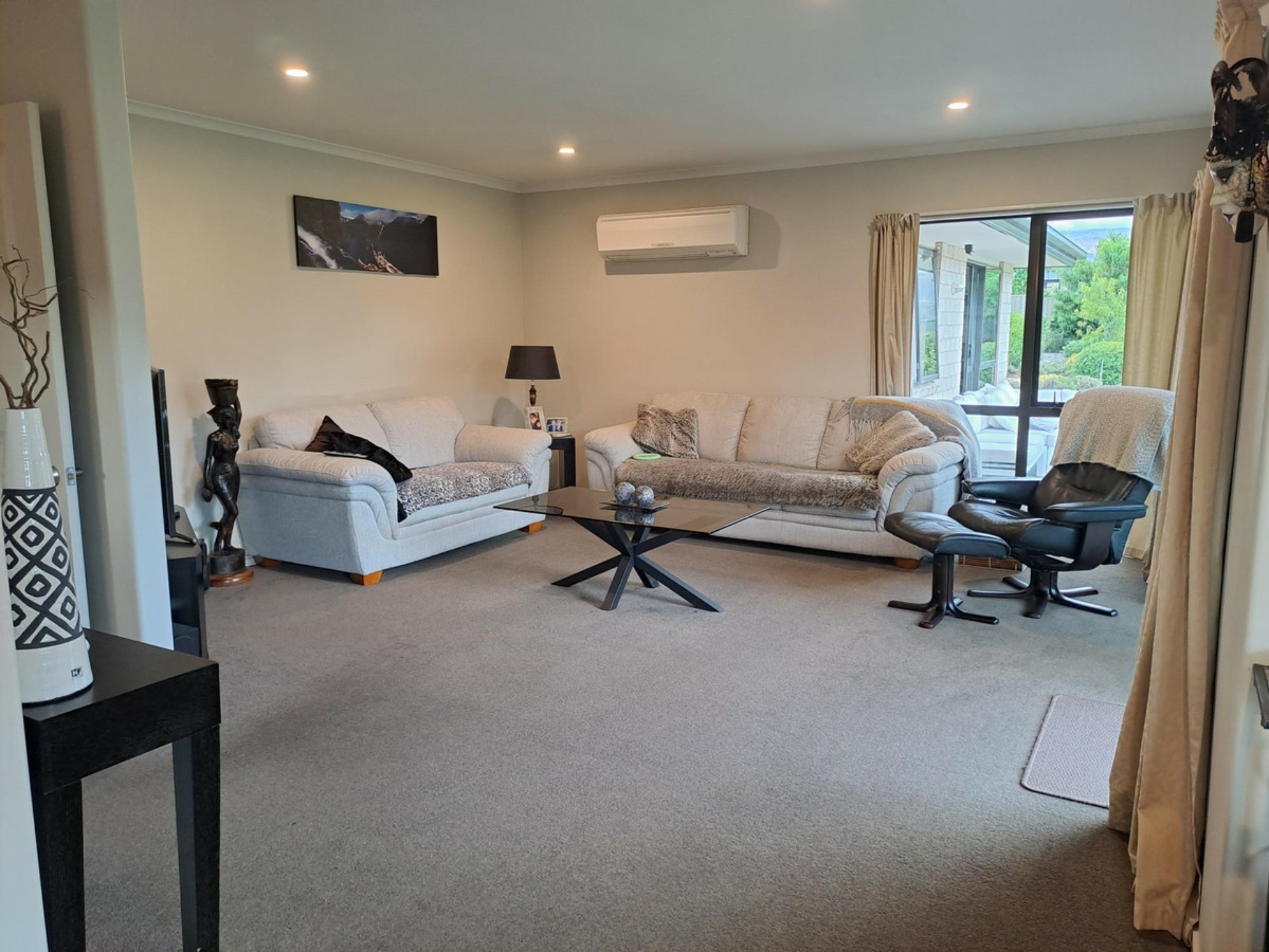 6 Elizabeth Place, CLYDE