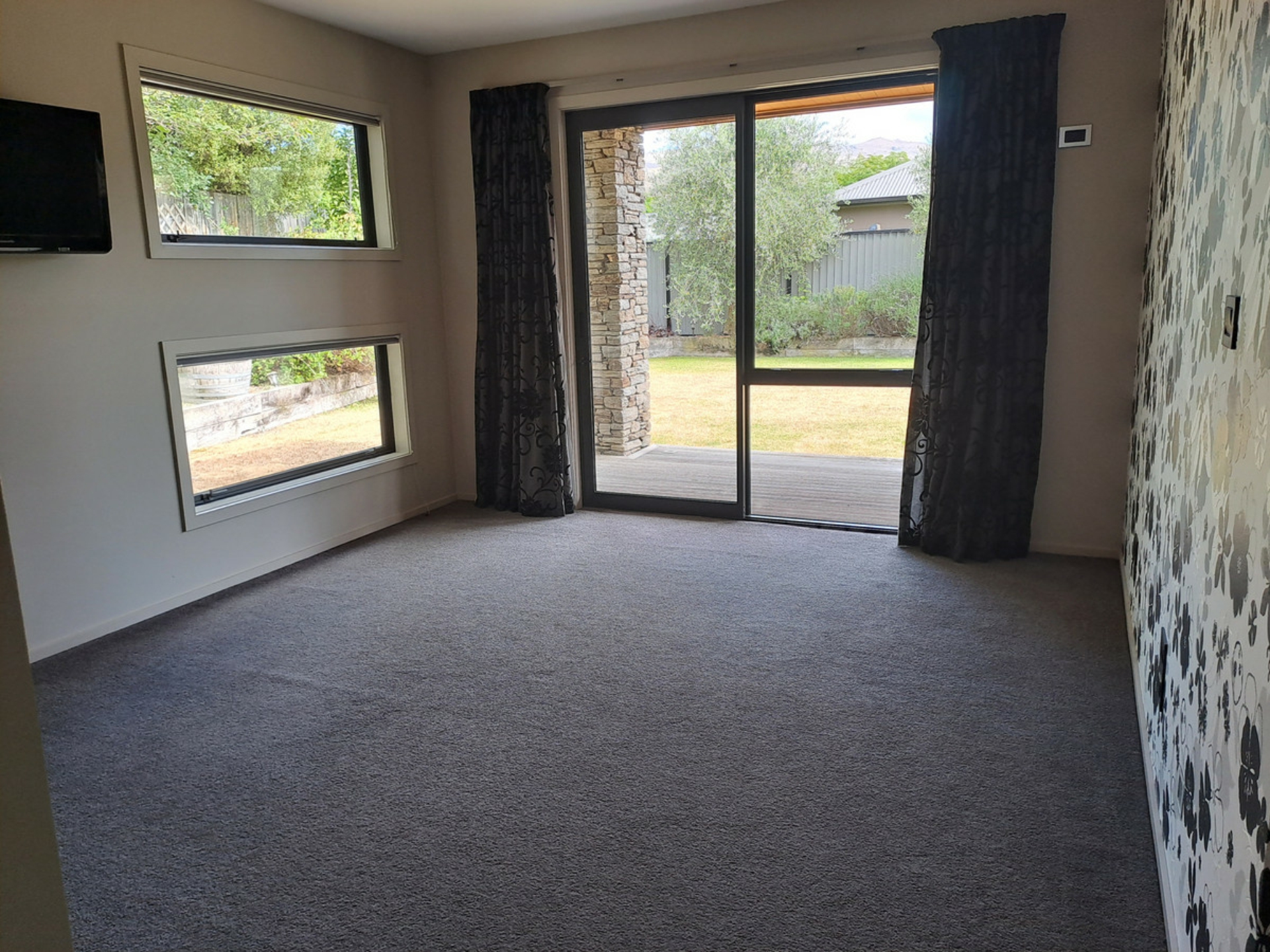 10 Elizabeth Place, CLYDE