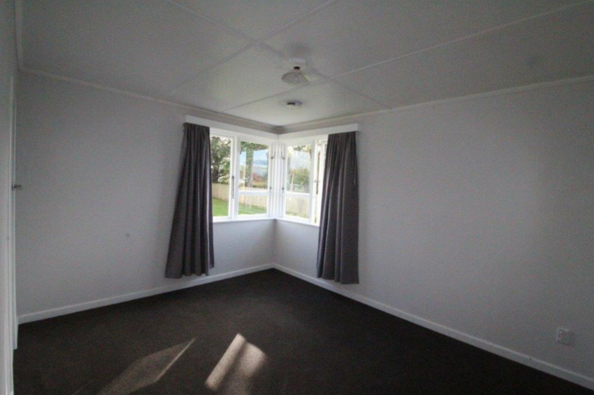 6b York Street Mossburn Property Details LJ Hooker