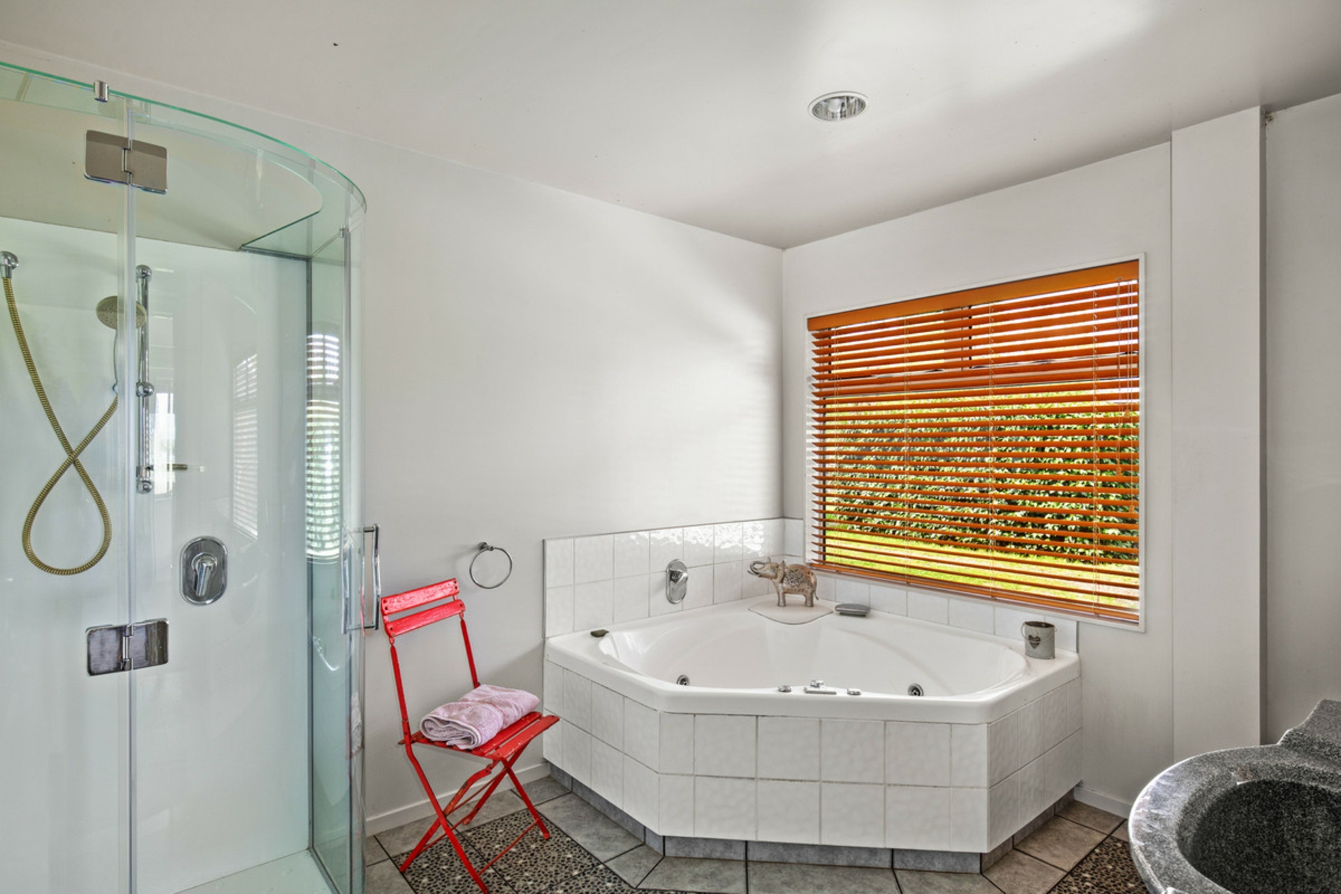 192 Fisher Lane, ALEXANDRA