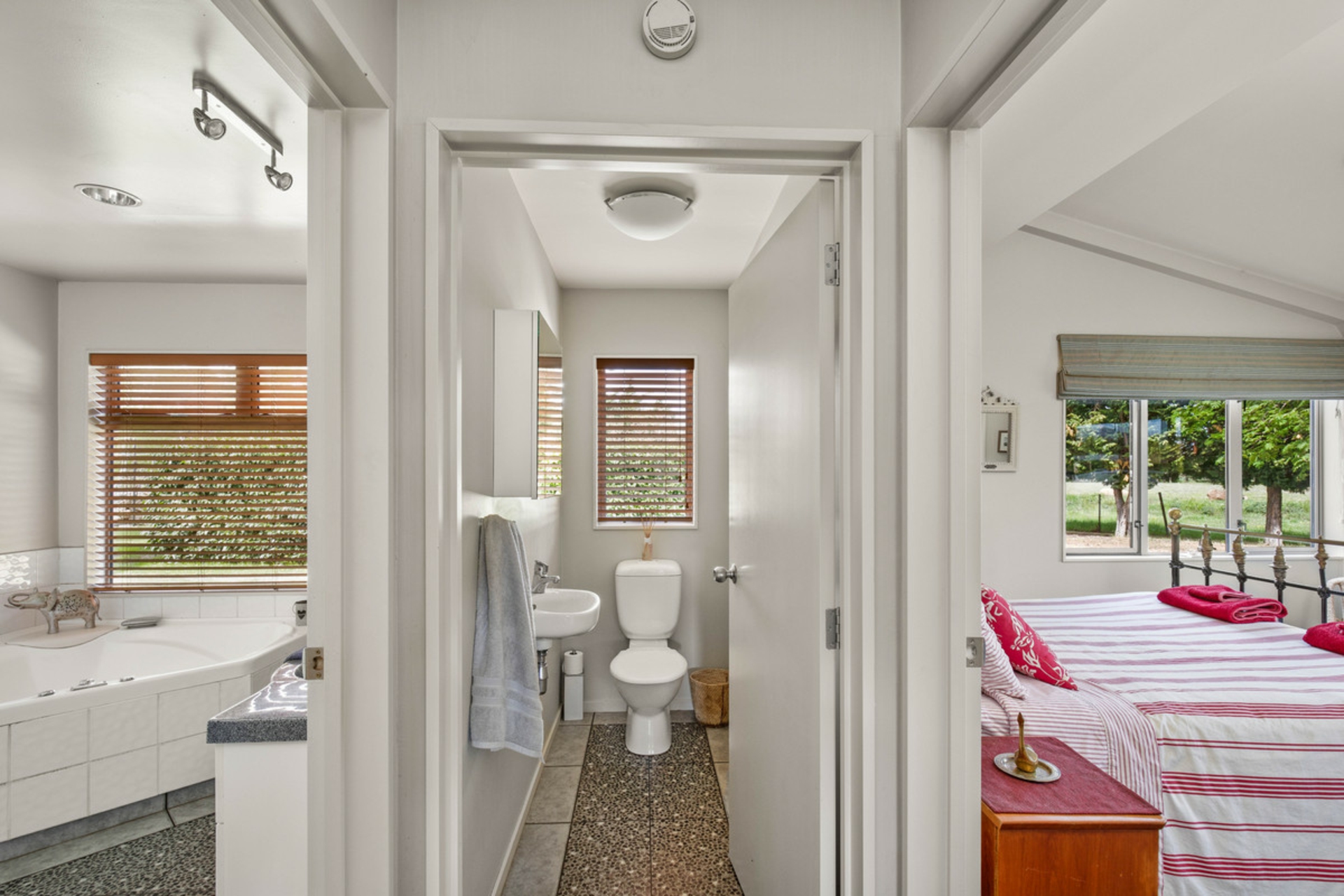 192 Fisher Lane, ALEXANDRA