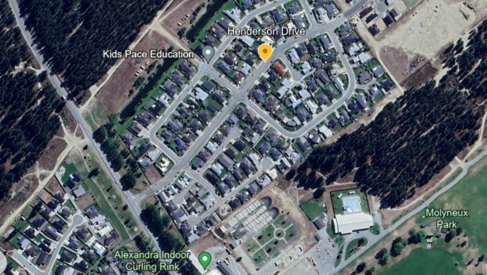 . Henderson Drive, ALEXANDRA