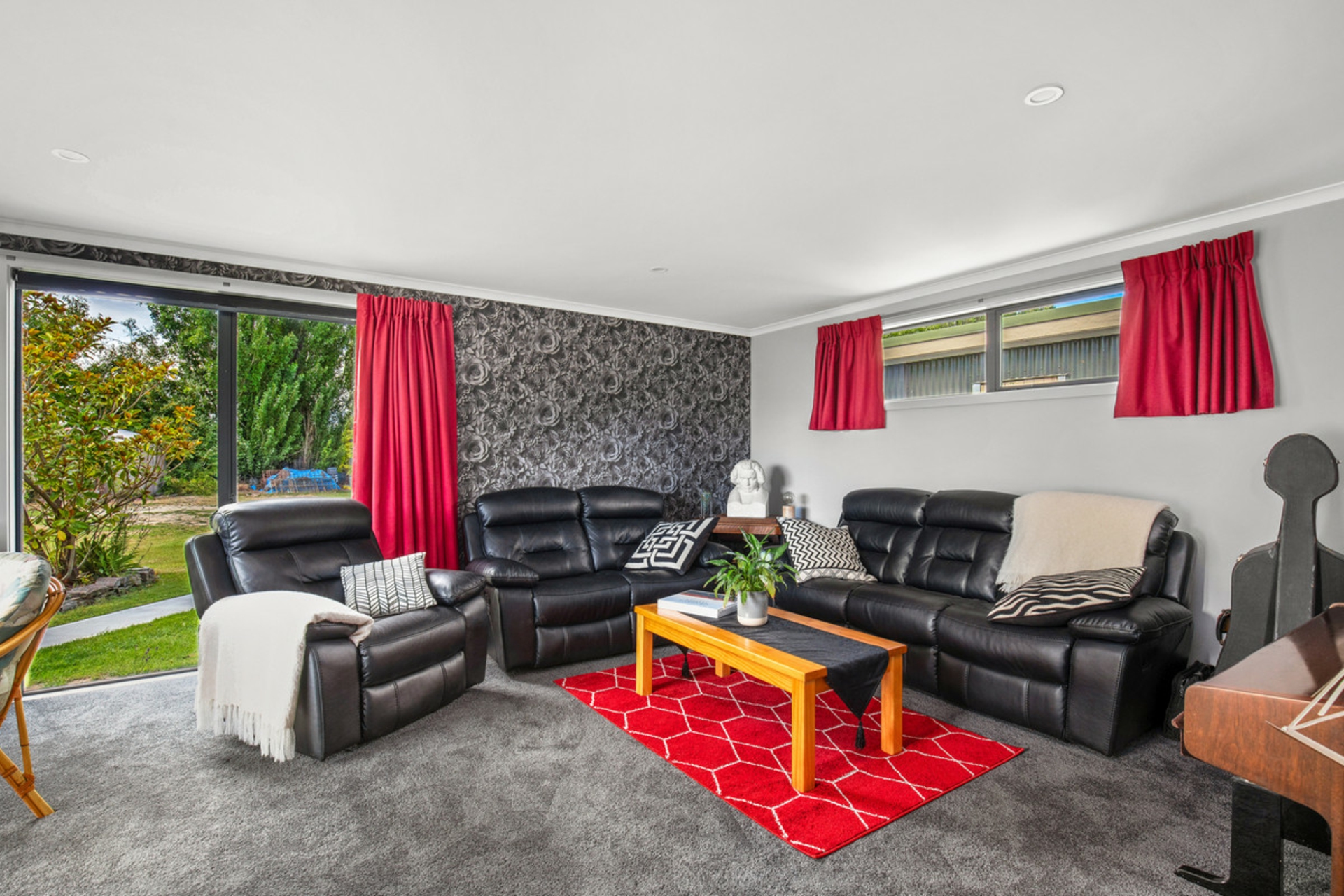 24 Blackman Road, ALEXANDRA