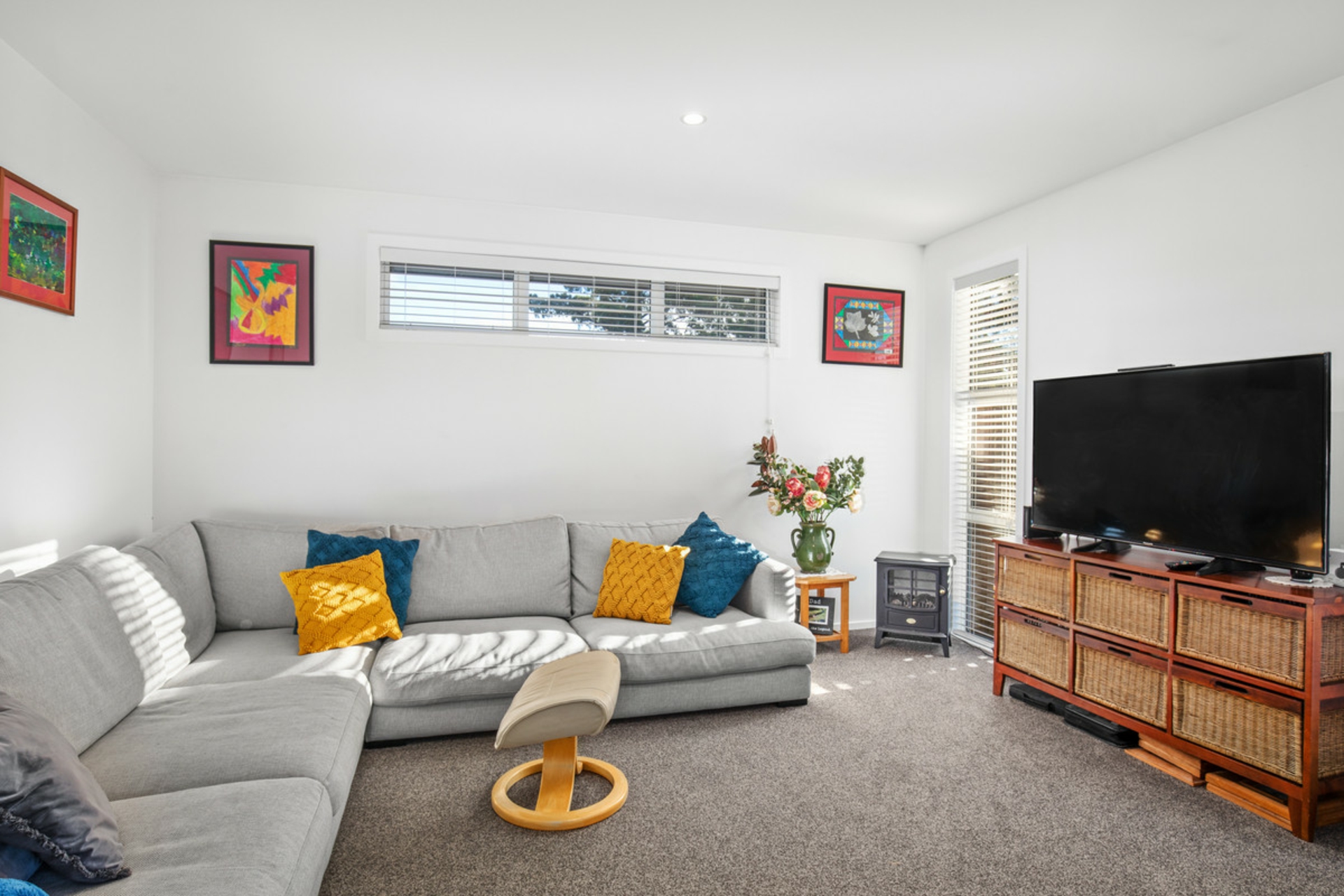 65 Larch Crescent, ALEXANDRA