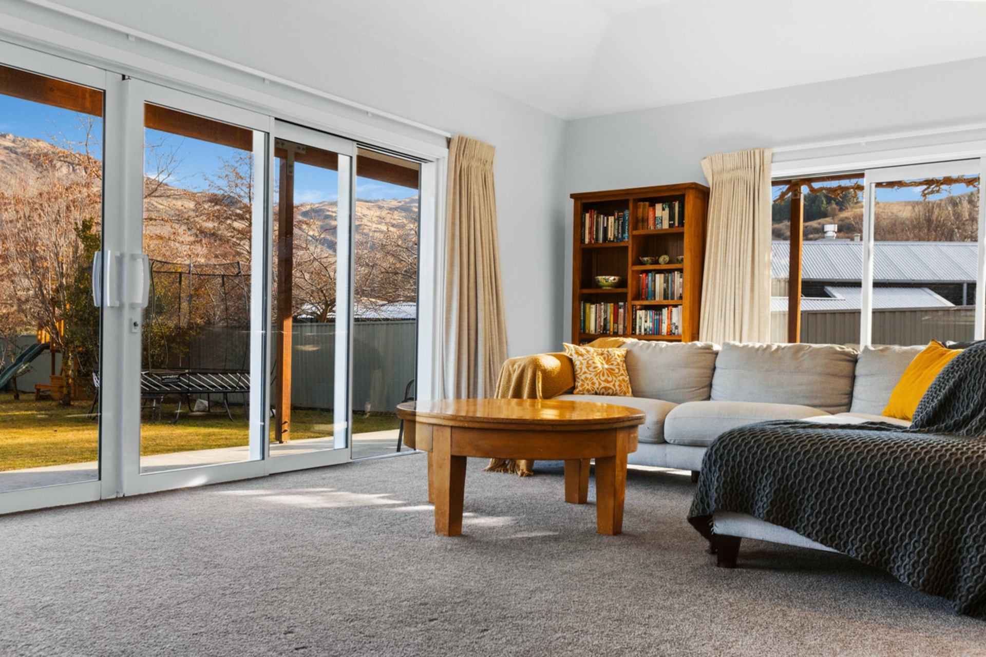 4 Lantern Way, CLYDE