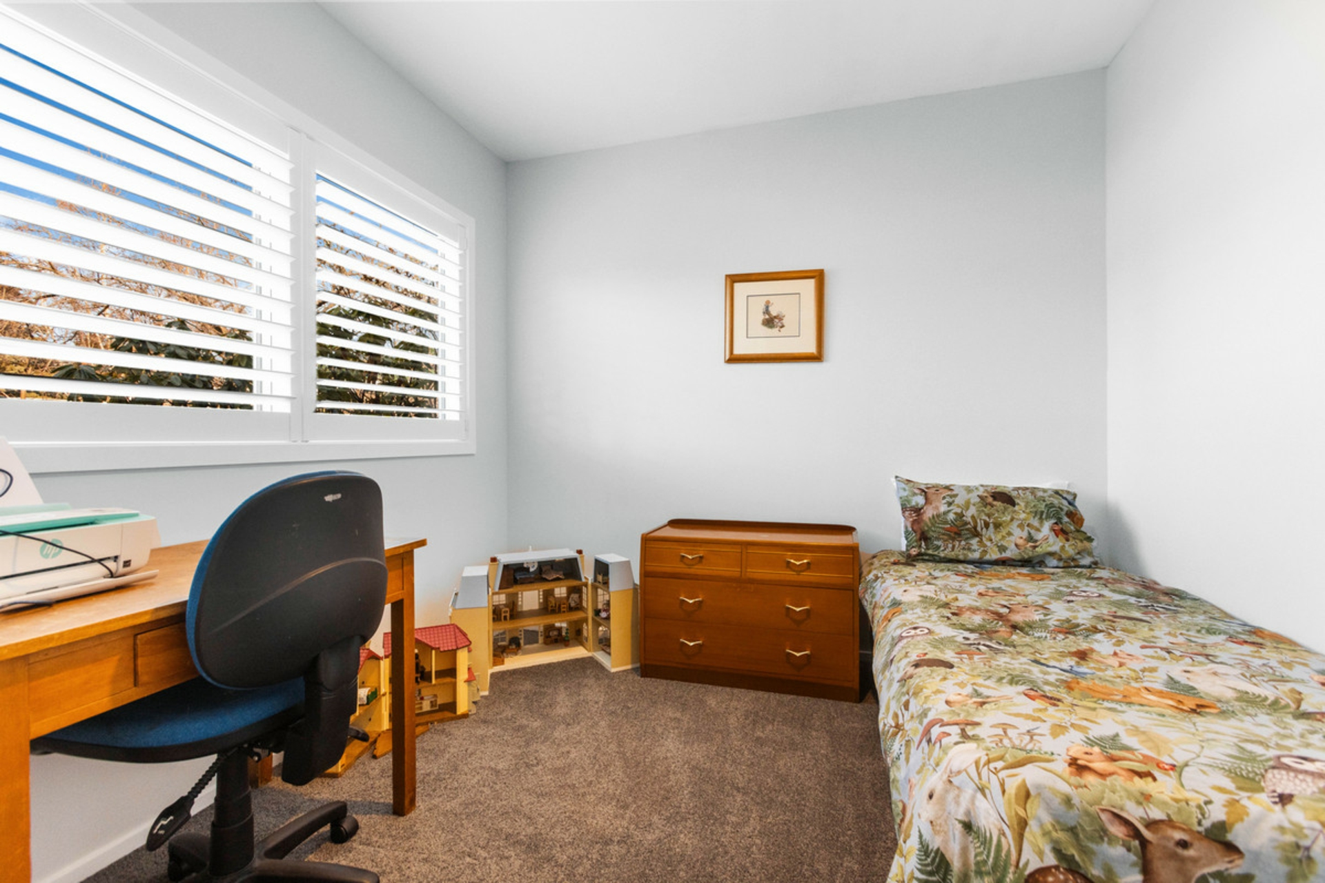 4 Lantern Way, CLYDE