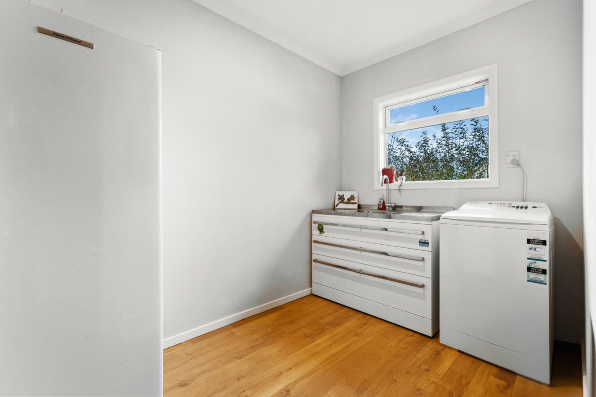 4 Lantern Way, CLYDE
