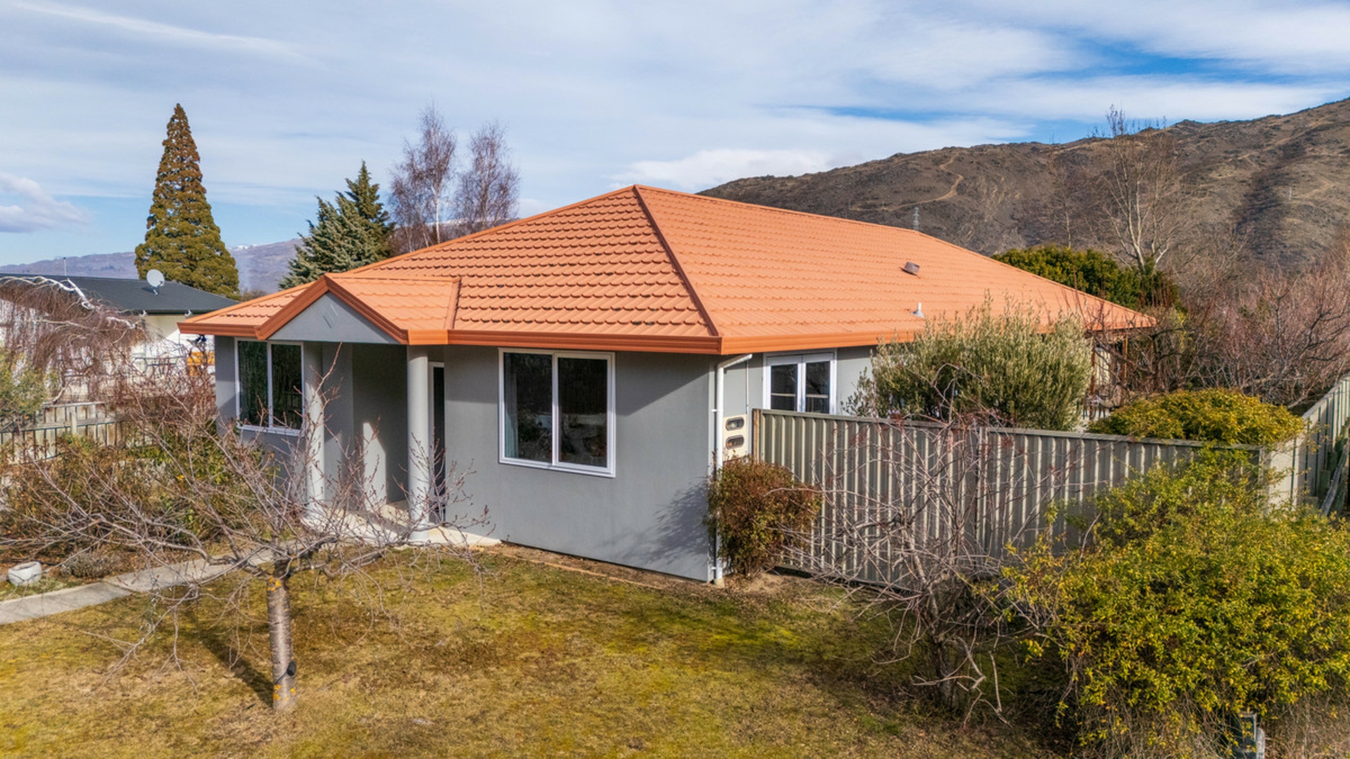 4 Lantern Way, CLYDE