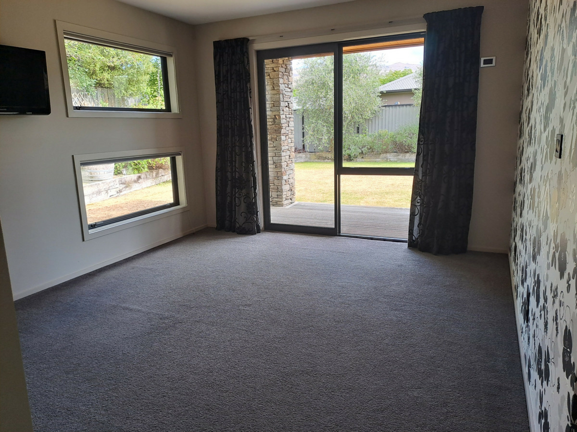 10 Elizabeth Place, CLYDE