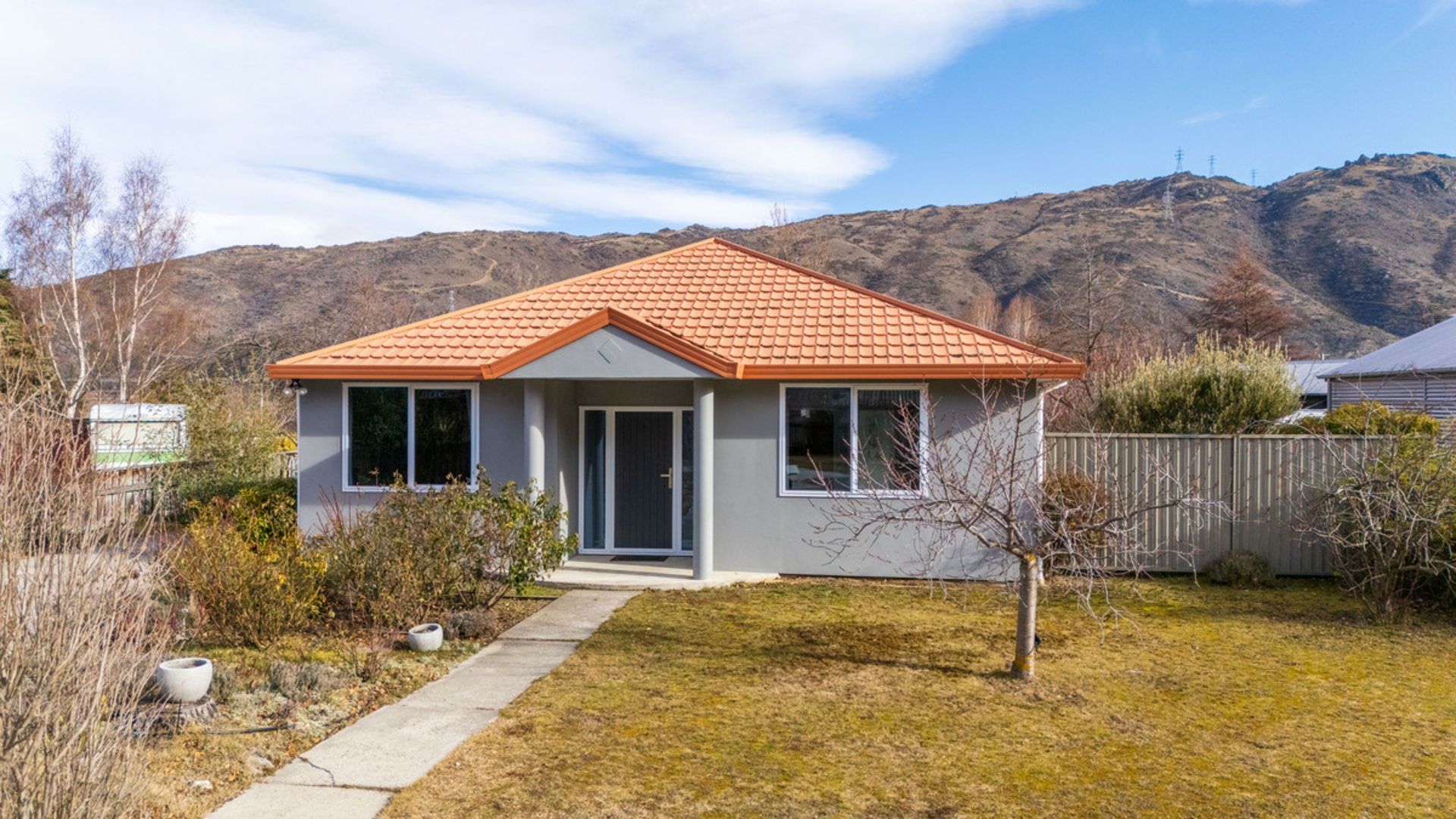 4 Lantern Way, CLYDE