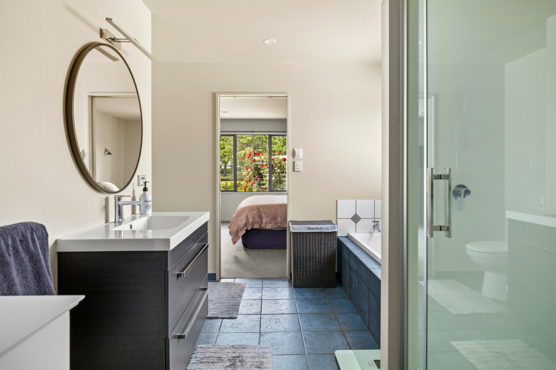 5 Spruce Close, ALEXANDRA