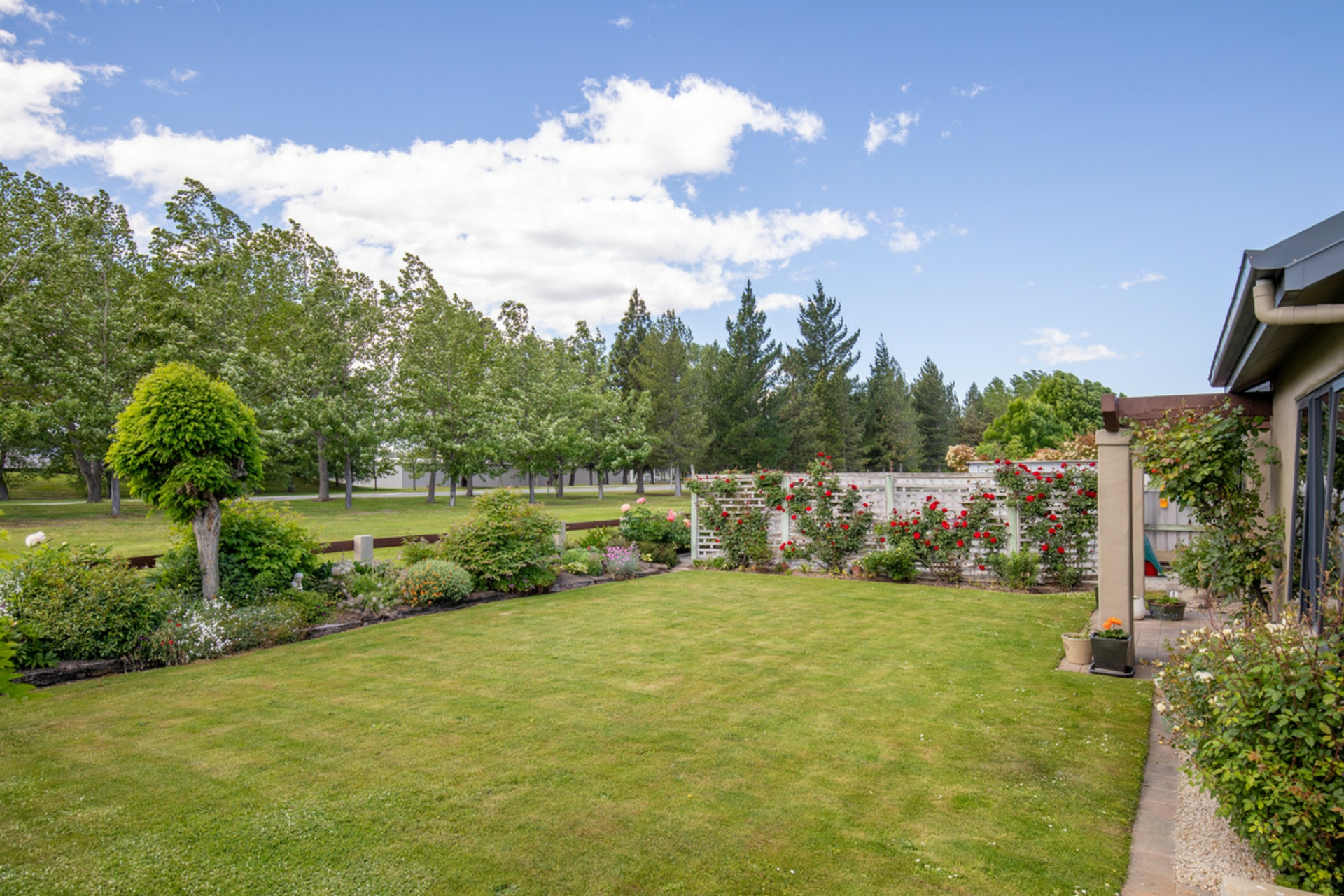 5 Spruce Close, ALEXANDRA