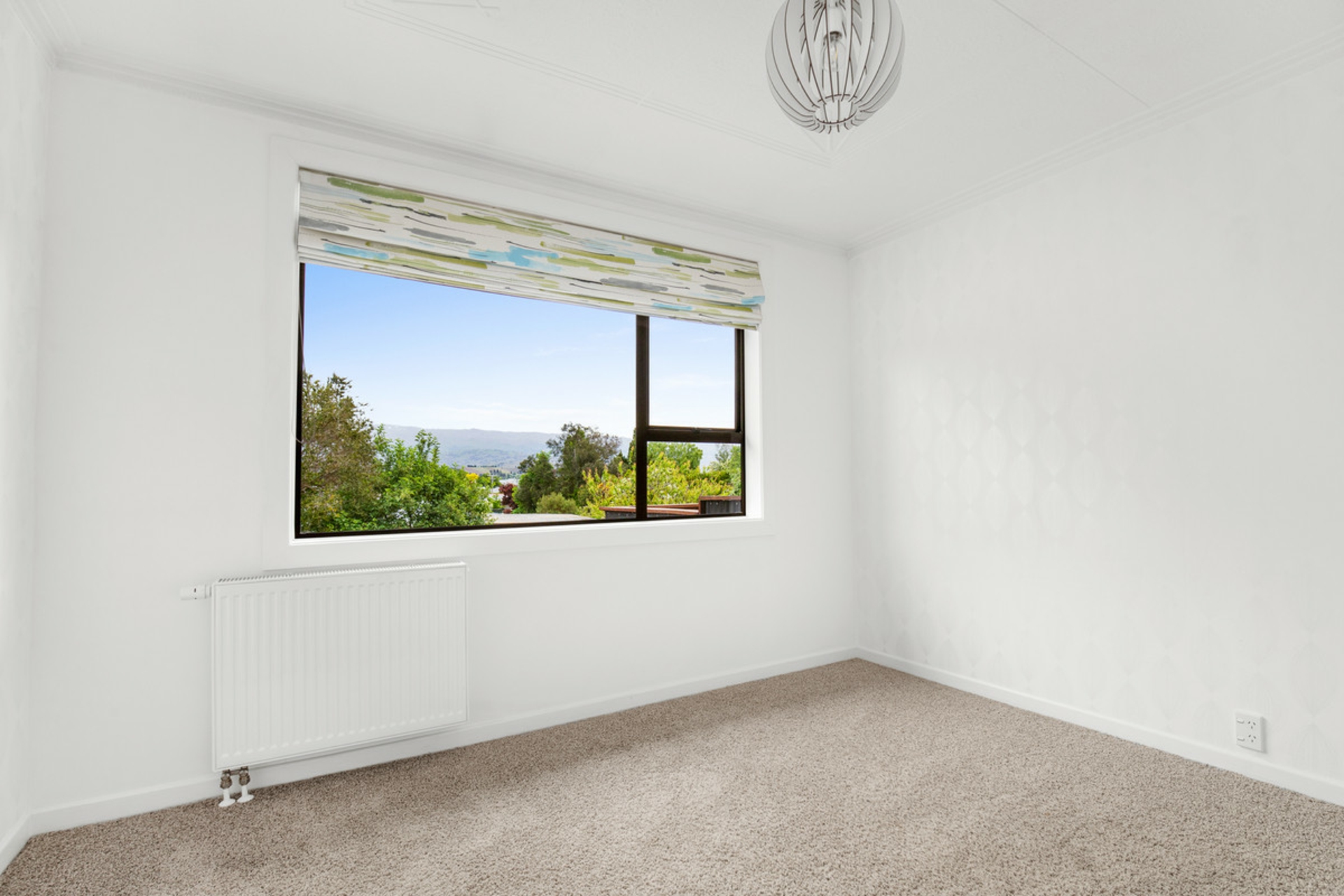 2 Royal Terrace, ALEXANDRA