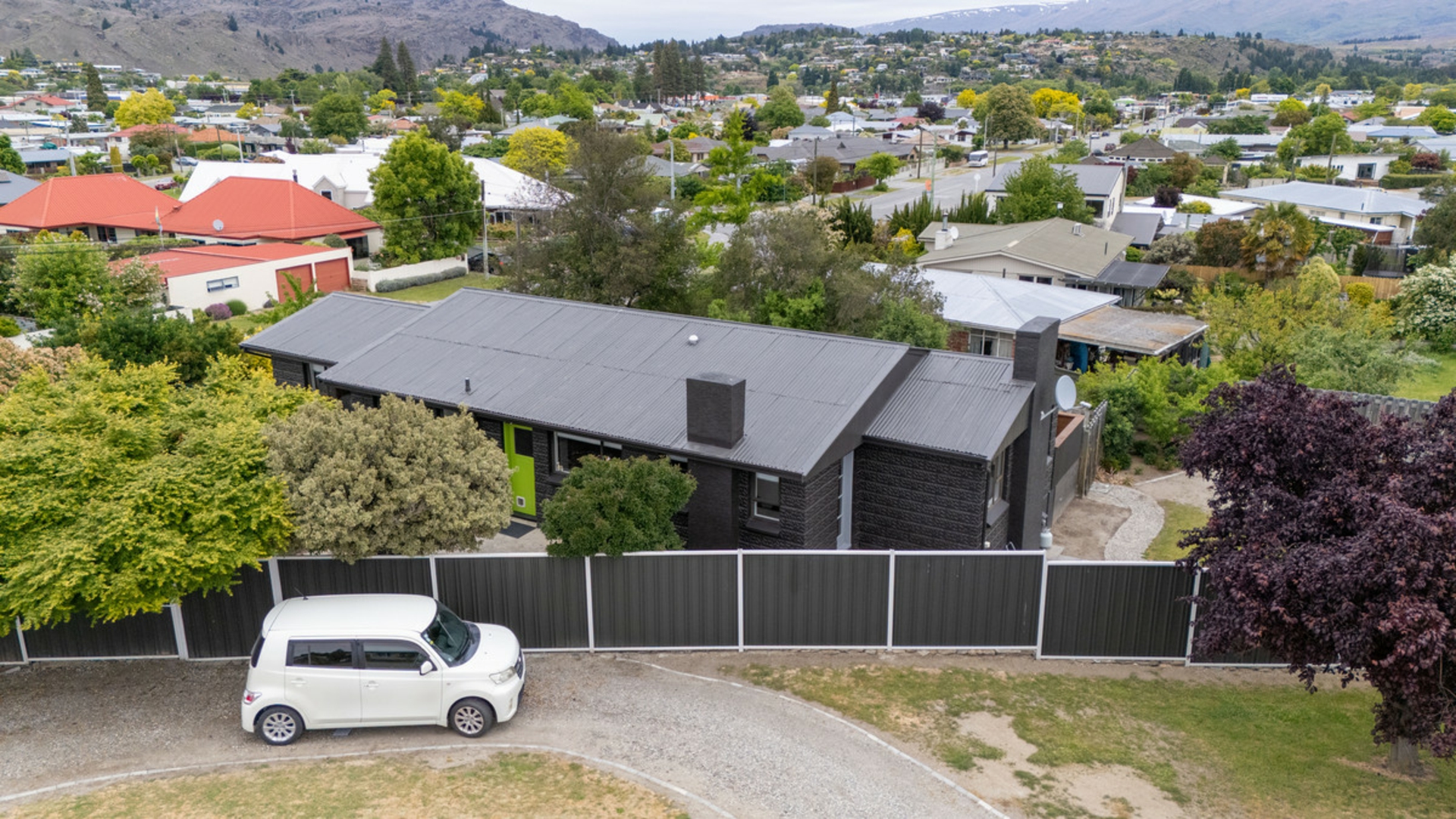 2 Royal Terrace, ALEXANDRA