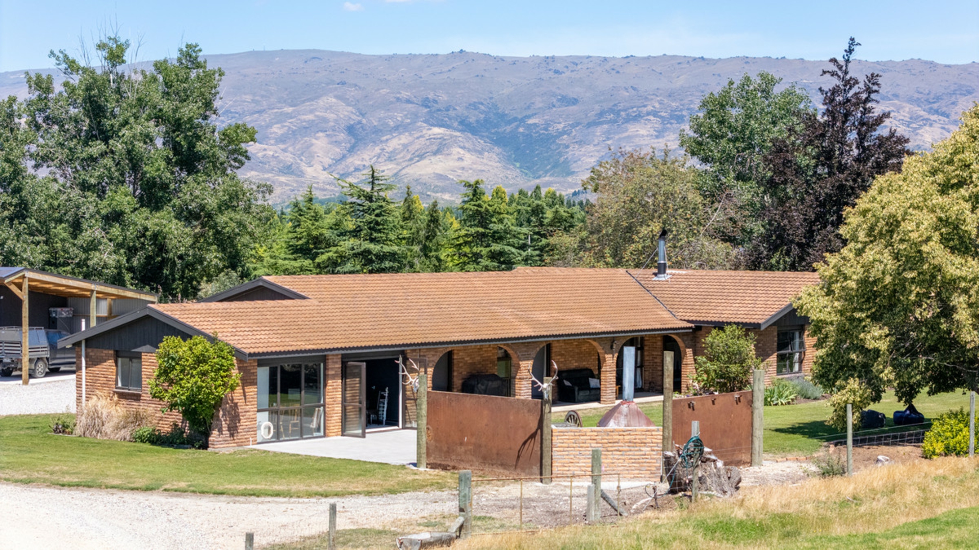 171 Airport Road, ALEXANDRA