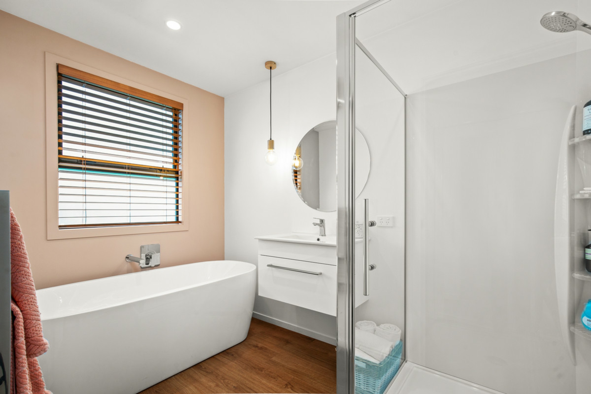 12 Walker Place, ALEXANDRA