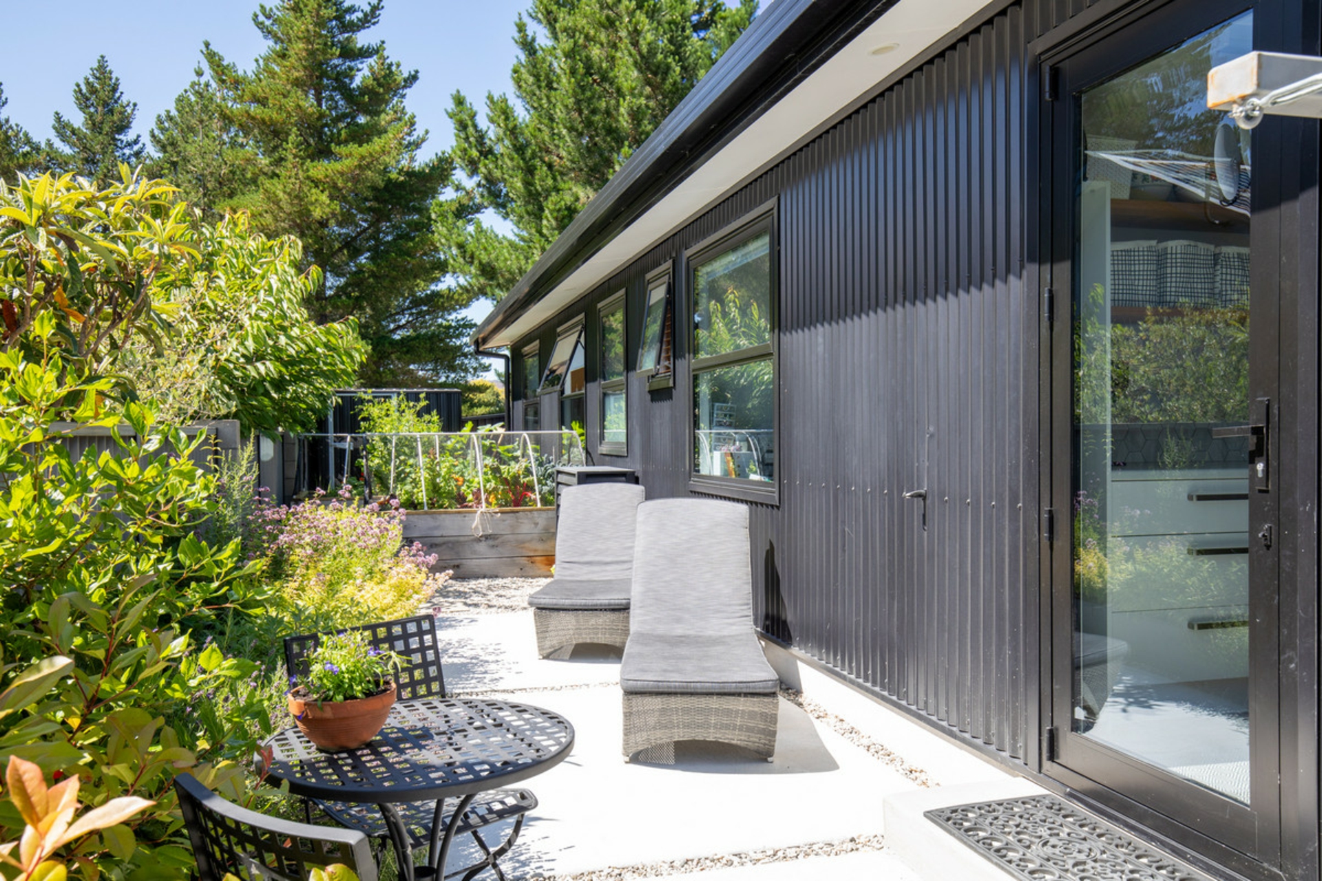 12 Walker Place, ALEXANDRA
