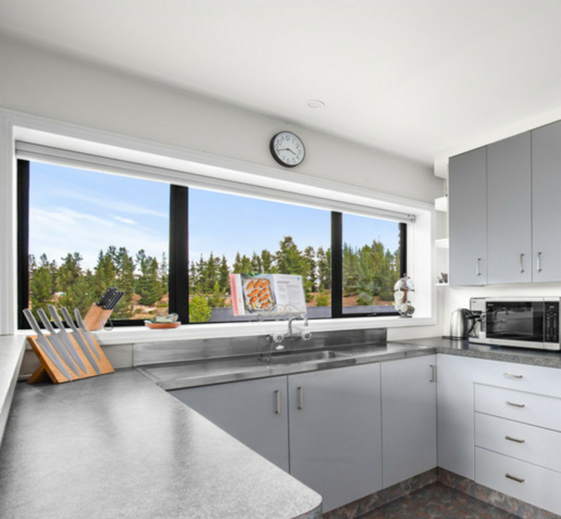 233 Letts Gully Road, ALEXANDRA