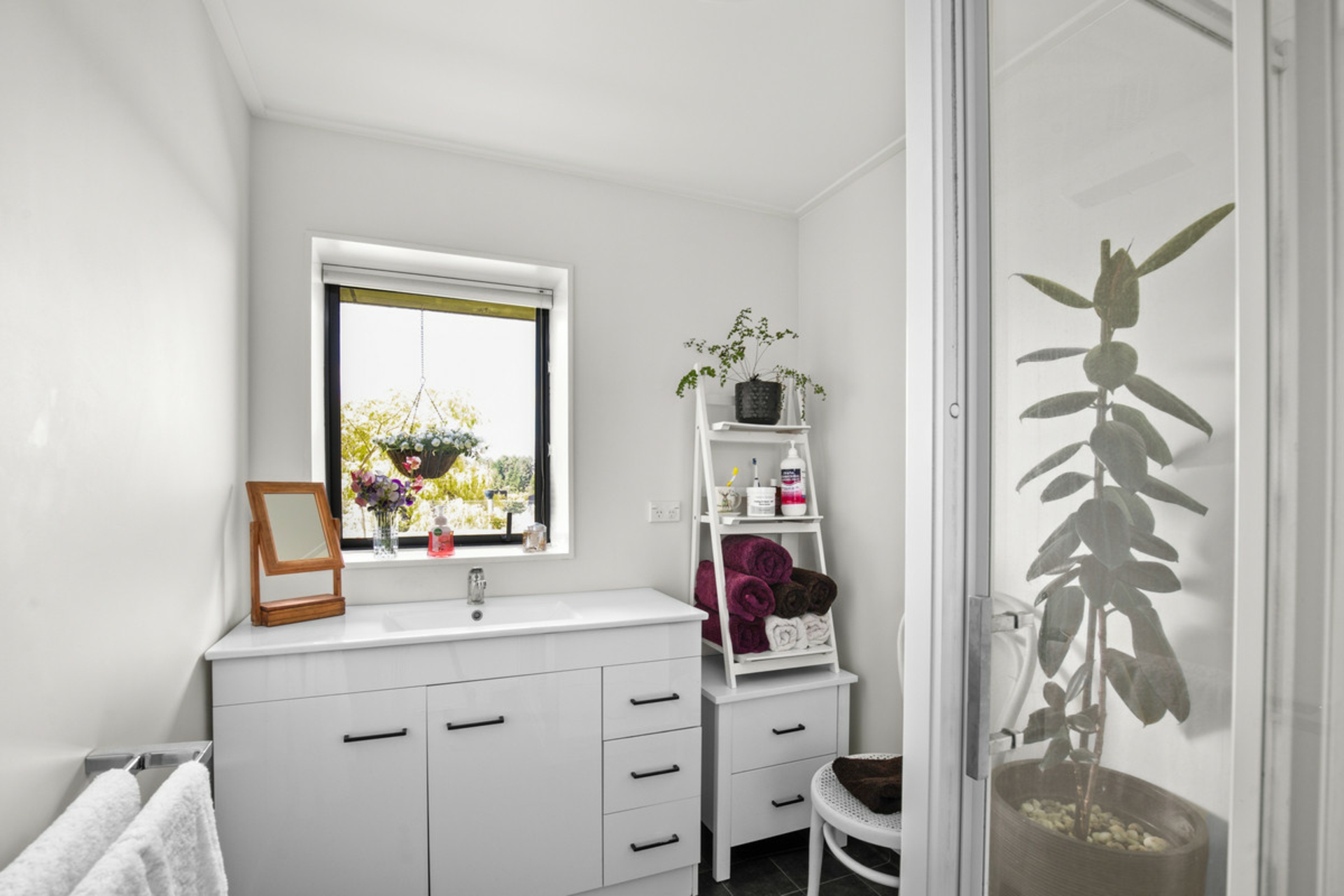 233 Letts Gully Road, ALEXANDRA