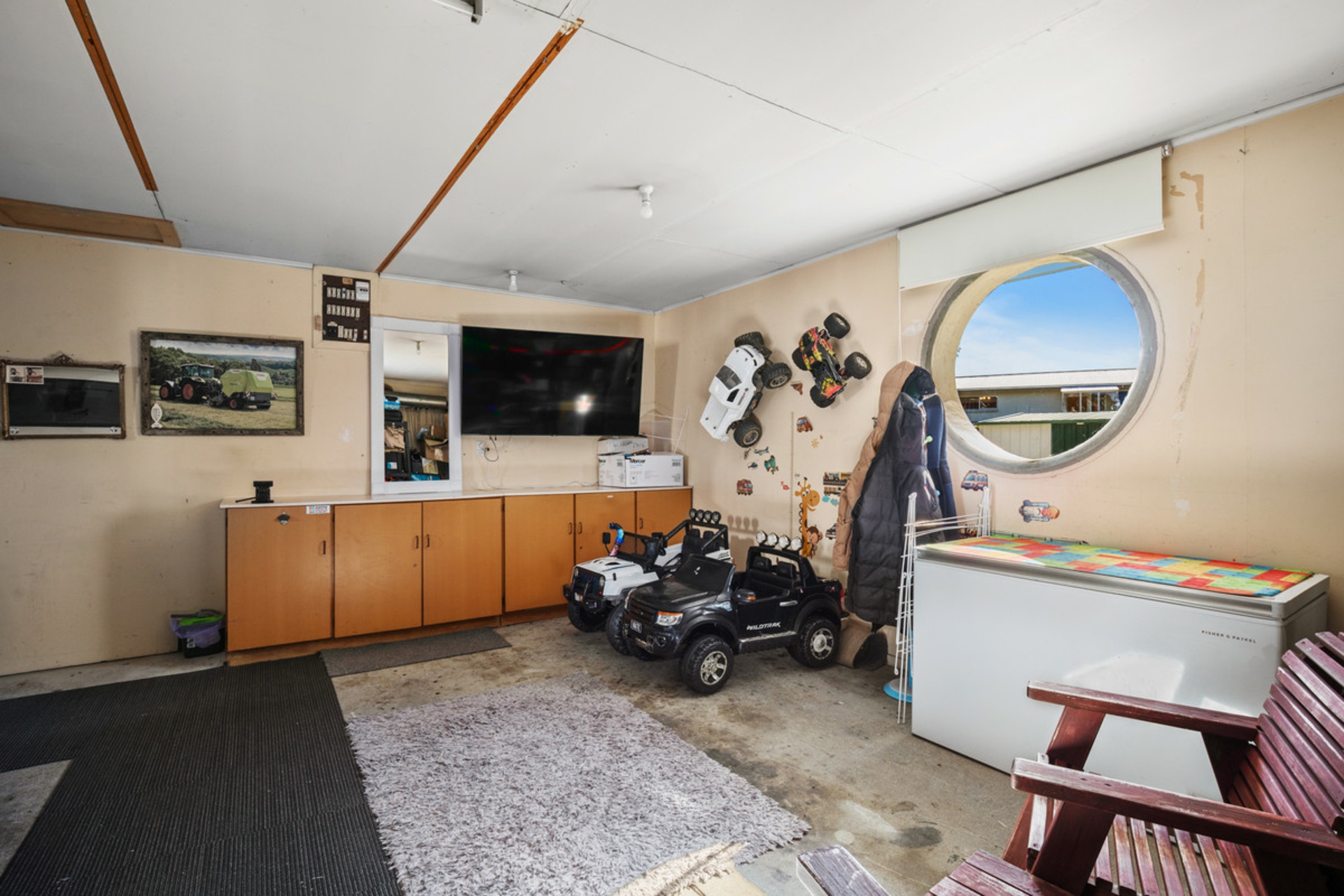 8 Hart Place, ALEXANDRA