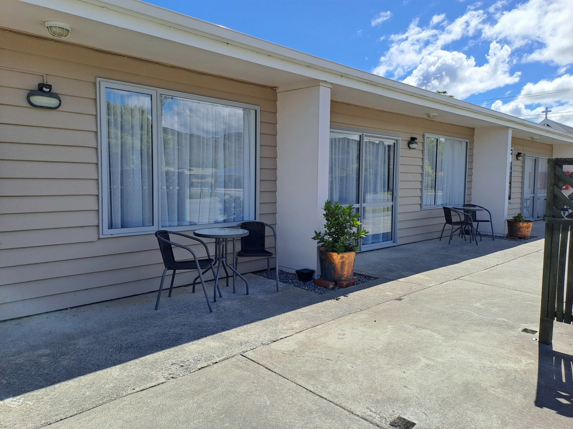 12 Bantry Street, ALEXANDRA