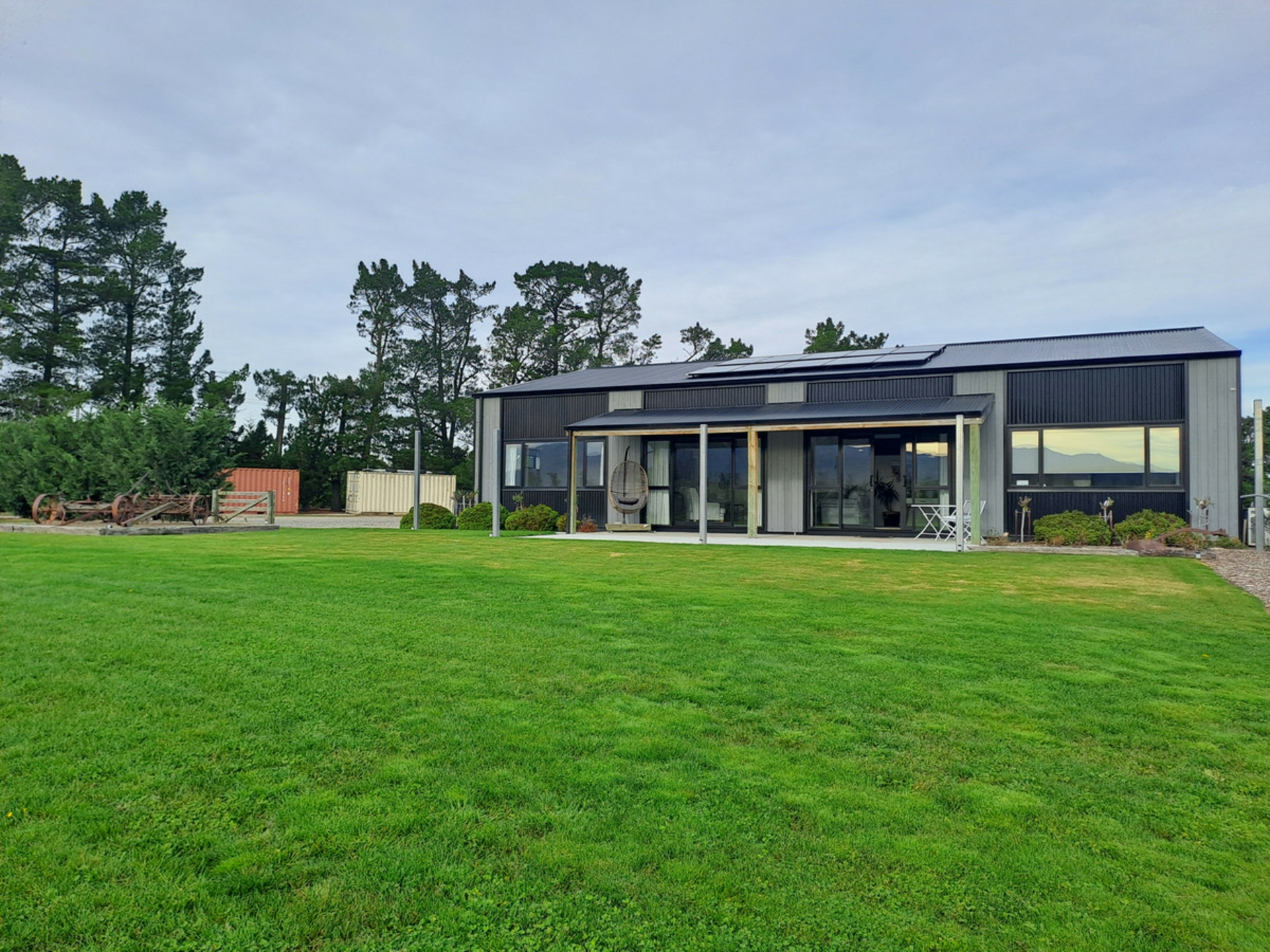 1 Gladstone Lane, ALEXANDRA