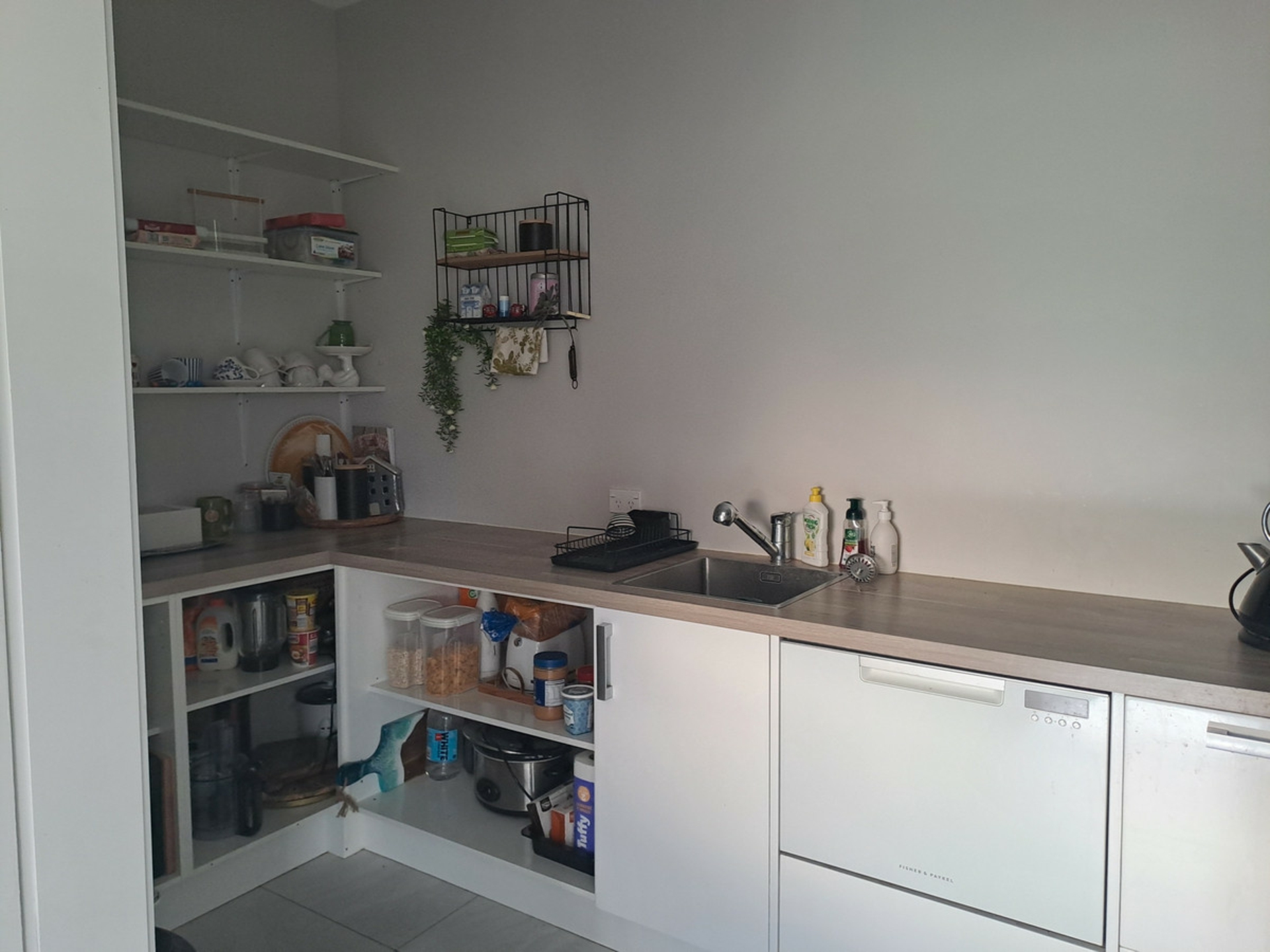 1 Gladstone Lane, ALEXANDRA