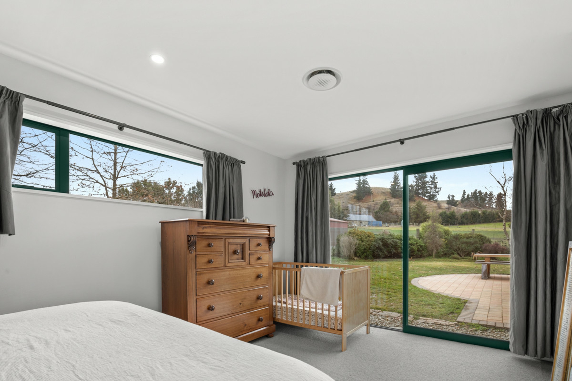 8 Letts Gully Road, ALEXANDRA