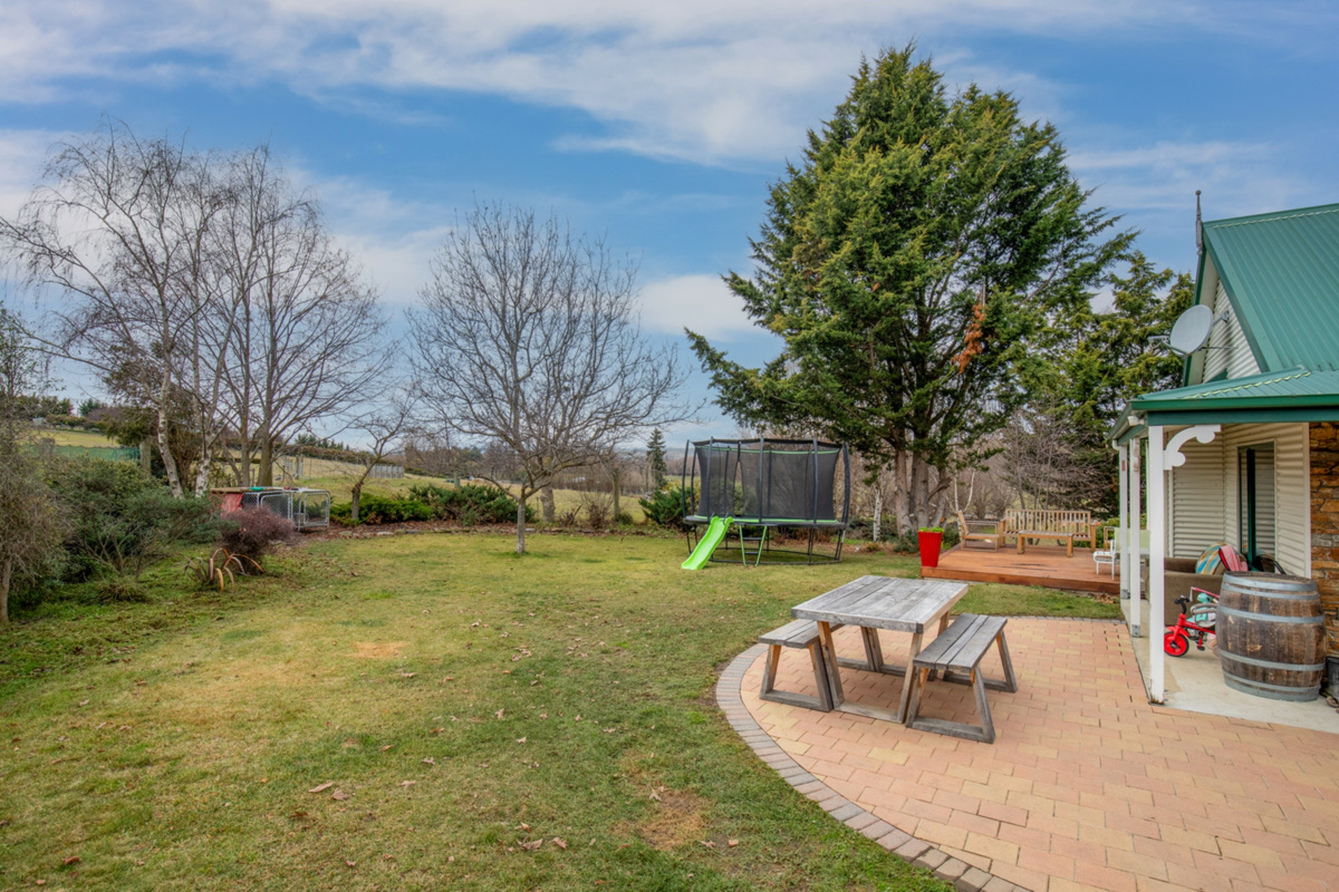 8 Letts Gully Road, ALEXANDRA