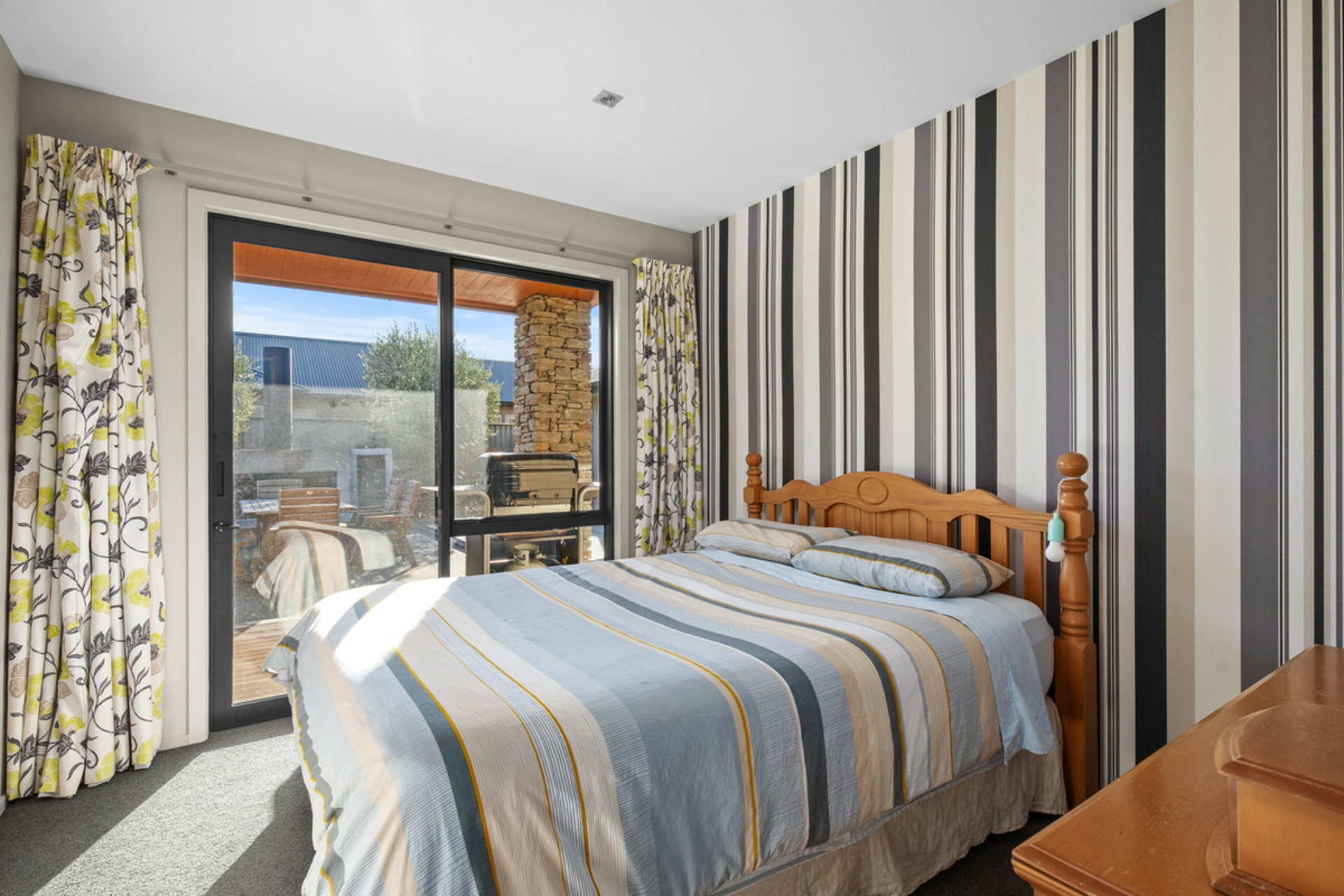 10 Elizabeth Place, CLYDE