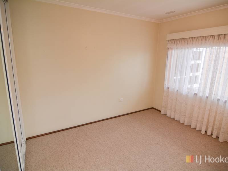 74 Rifle Parade, LITHGOW