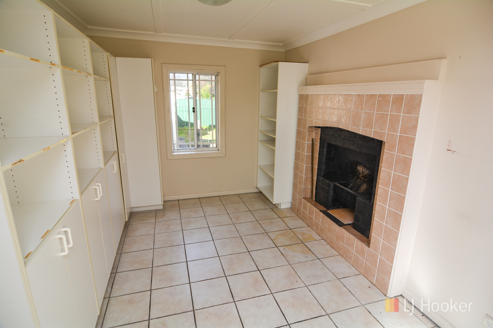 20 Lithgow Street — photo 9 of 15