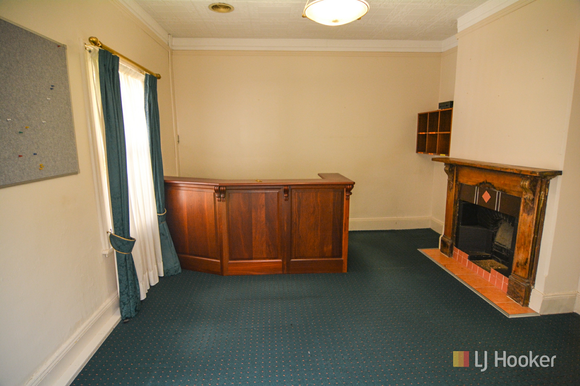 20 Lithgow Street — photo 11 of 15