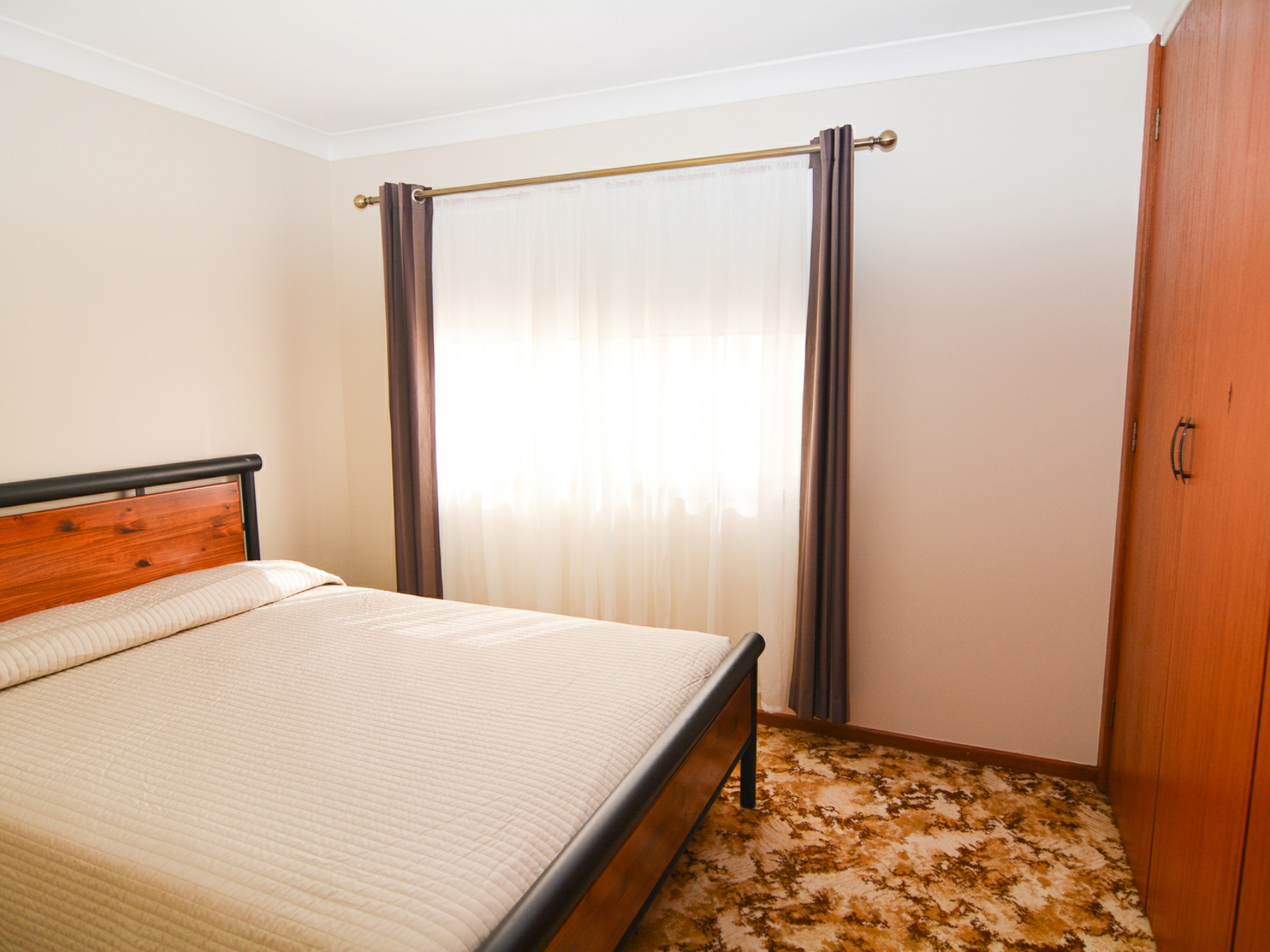 Lithgow, 2790