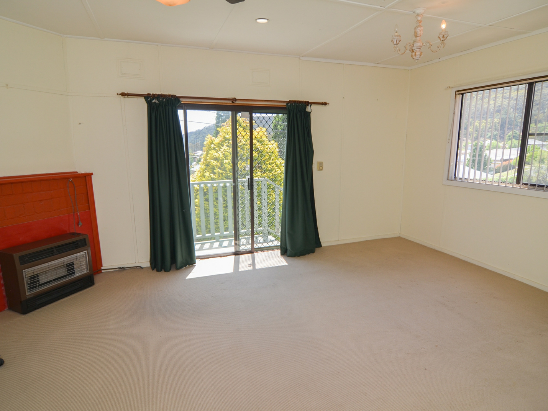 7 Fourth Street, LITHGOW