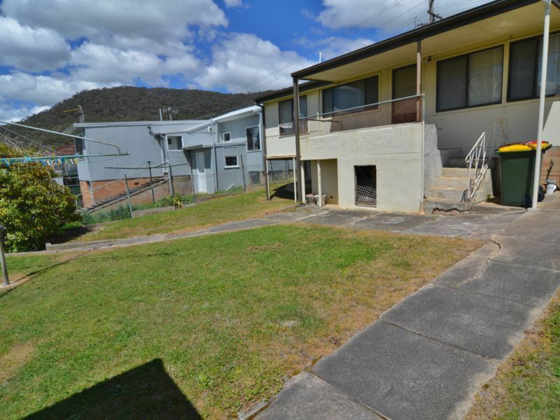 28 First Street, LITHGOW